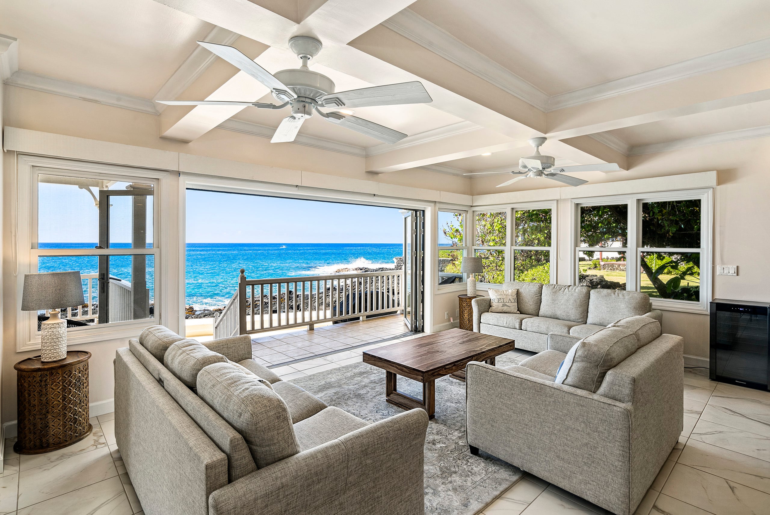 Home in Kailua-Kona · ★4.97 · 5 bedrooms · 9 beds · 6 baths - Image 4