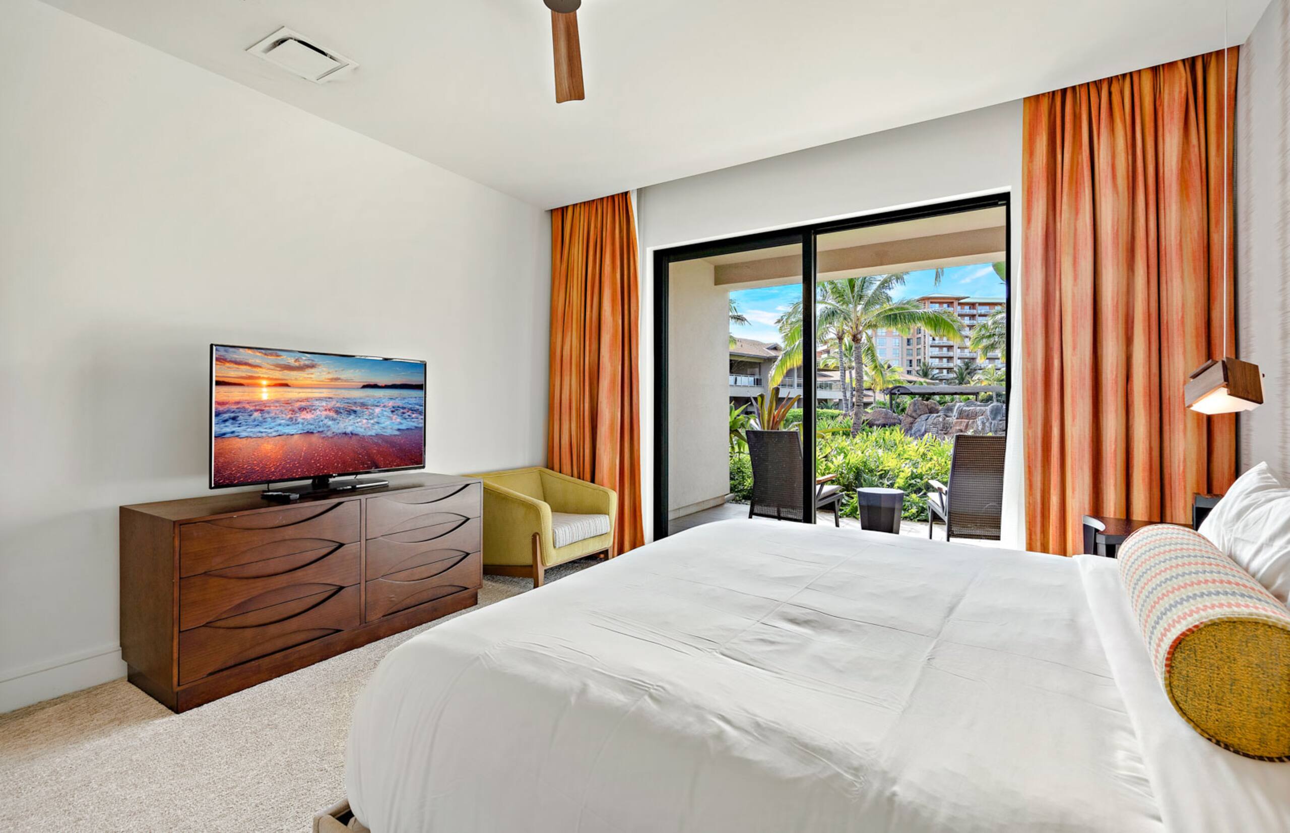 Condo in Lahaina · ★4.67 · 3 bedrooms · 4 beds · 3 baths - Image 17
