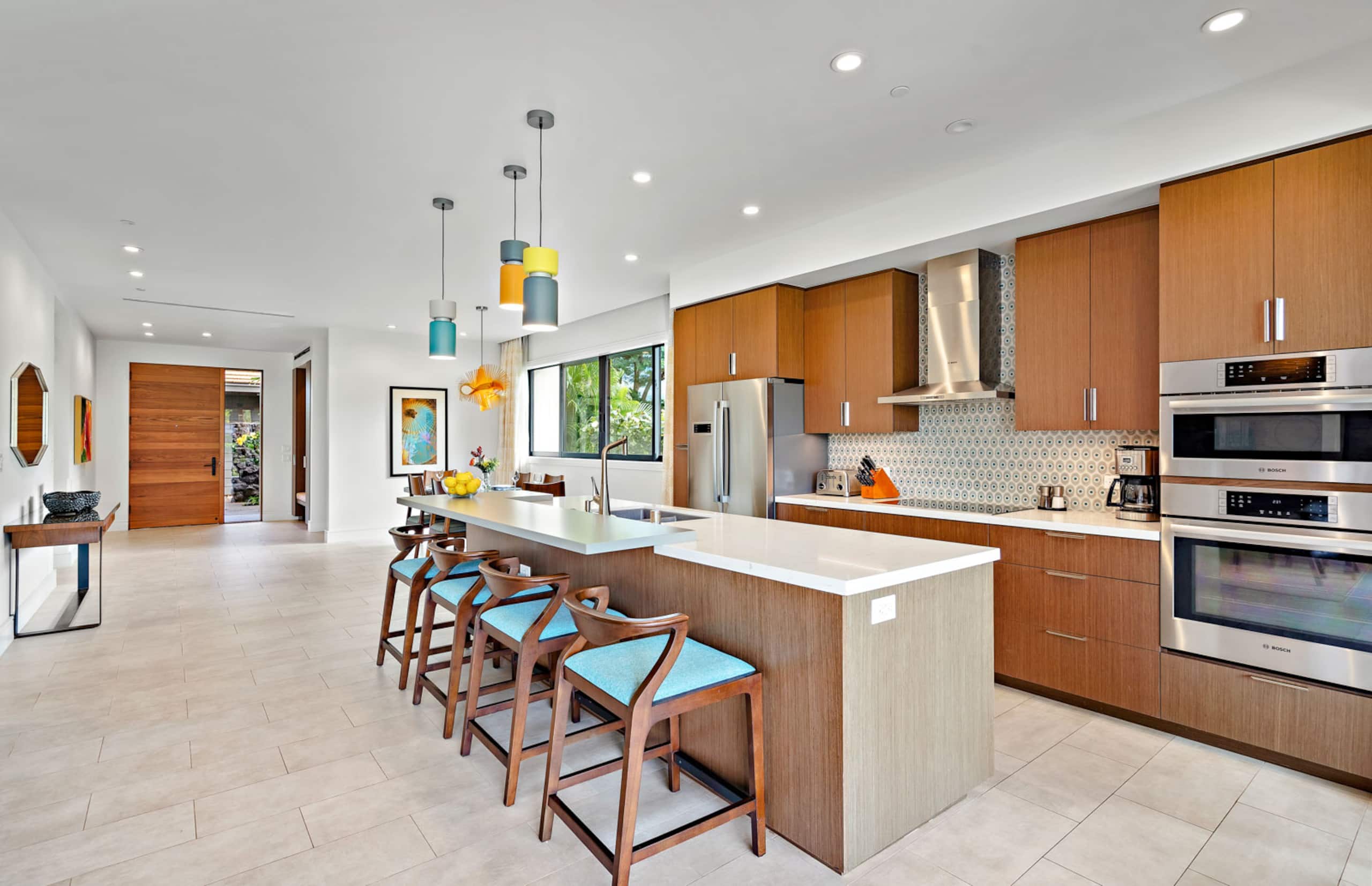 Condo in Lahaina · ★4.67 · 3 bedrooms · 4 beds · 3 baths - Image 10