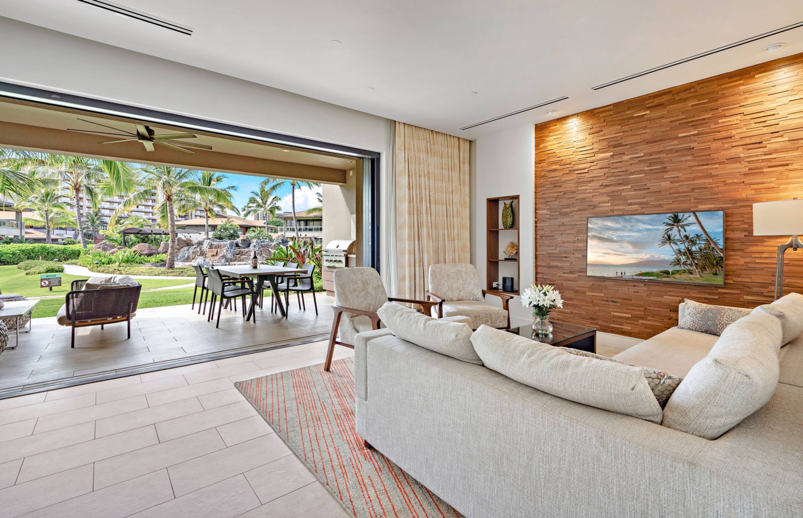 Condo in Lahaina · ★4.67 · 3 bedrooms · 4 beds · 3 baths - Image 11