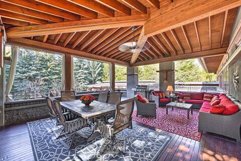 Spacious Luxury Retreat w/ Private Hot Tub & Pool!