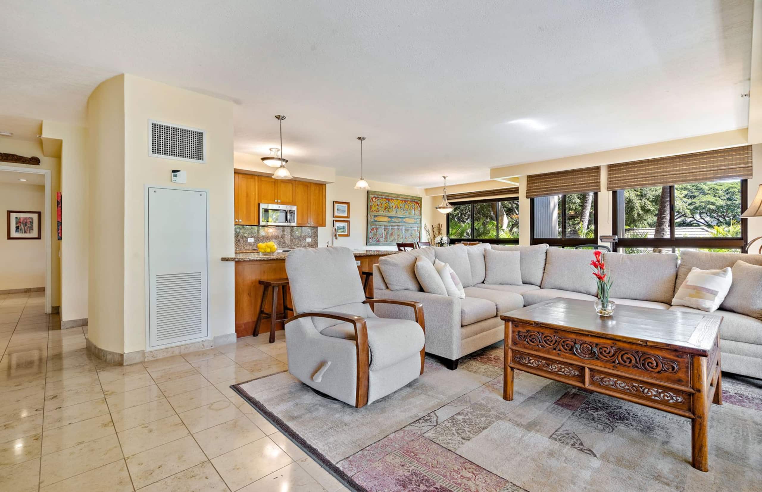 Condo in Lahaina · ★4.4 · 2 bedrooms · 4 beds · 2 shared baths - Image 9