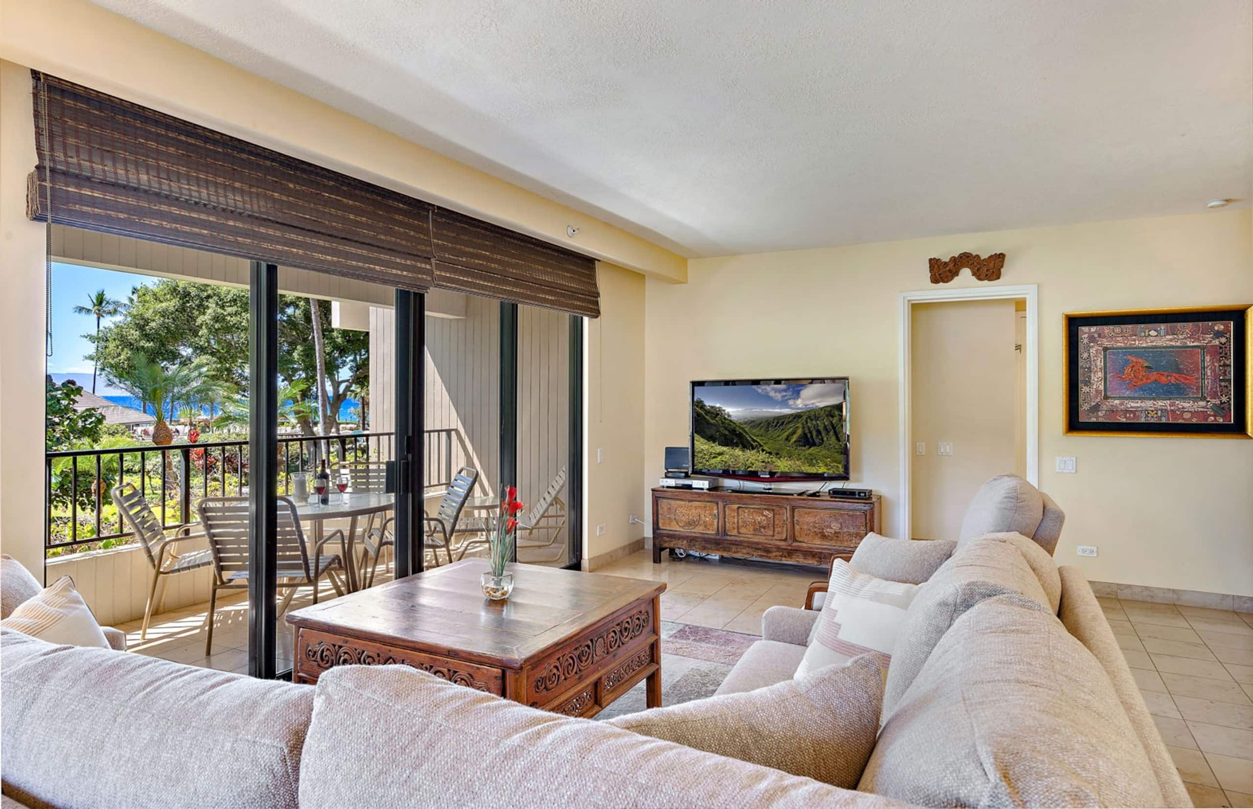 Condo in Lahaina · ★4.4 · 2 bedrooms · 4 beds · 2 shared baths - Image 6