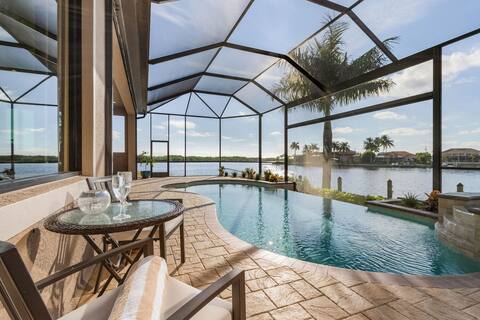 Waterfront Villa - Infinity Pool / Spa - Casa del Sol