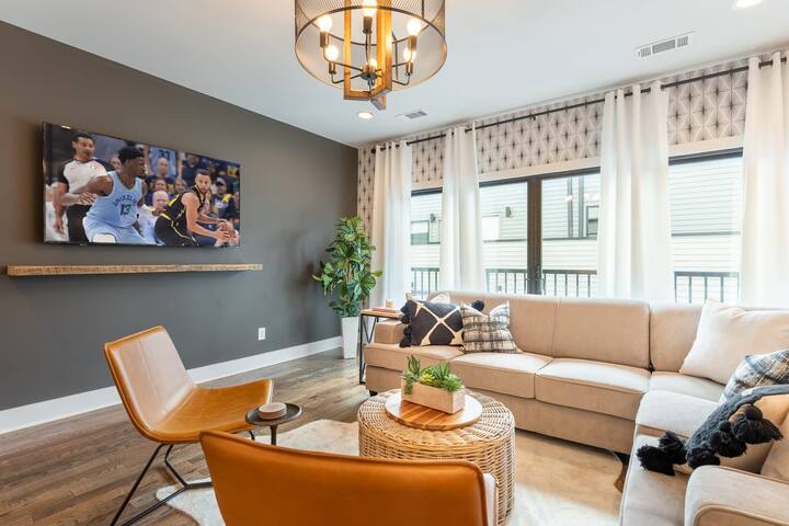 The Sanctuary at Wedgewood | Walk to Vandy, Belmon gallery image 2