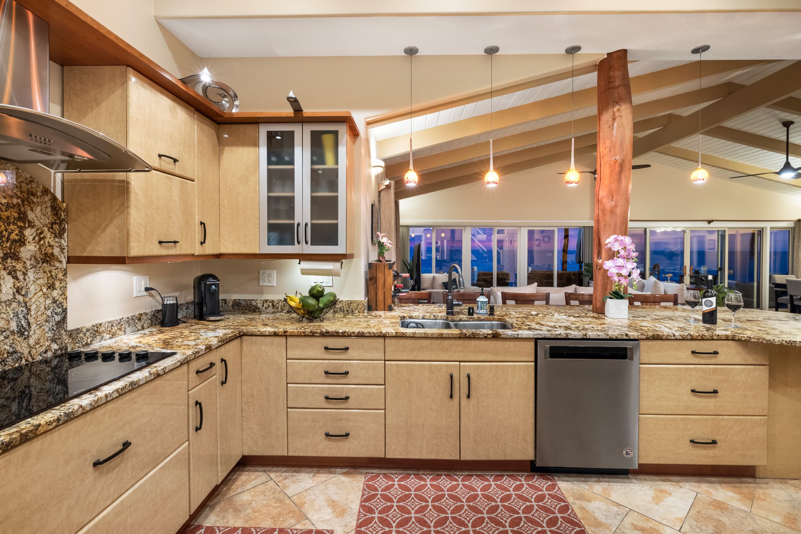 Home in Kailua-Kona · ★5.0 · 4 bedrooms · 5 beds · 3 baths - Image 15