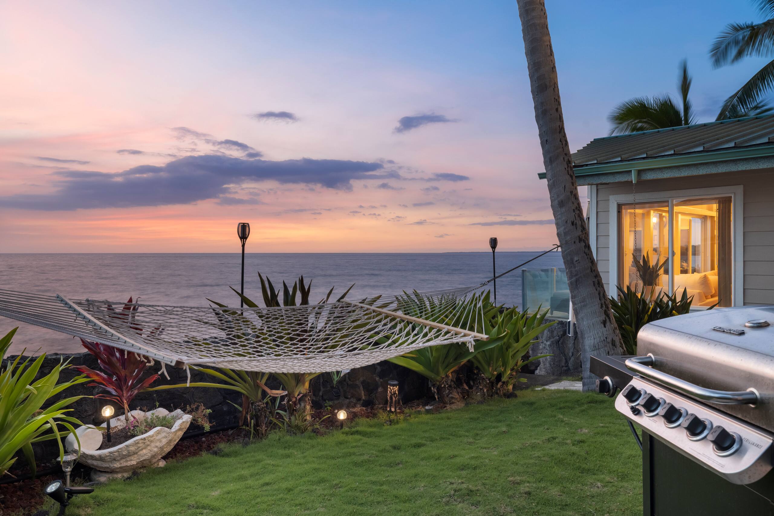Home in Kailua-Kona · ★5.0 · 4 bedrooms · 5 beds · 3 baths - Image 42