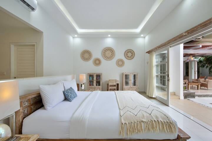 OriVista (Azure Bali) Villa rentals & Management managed Airbnb listing 3