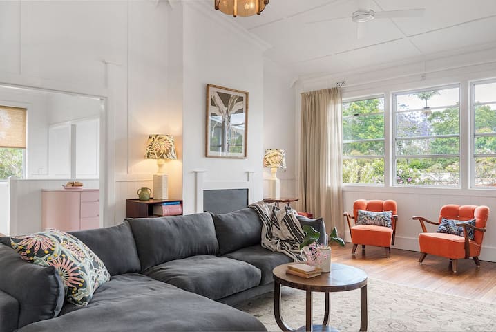 Mullum River House – waterfront heritage home gallery image 3