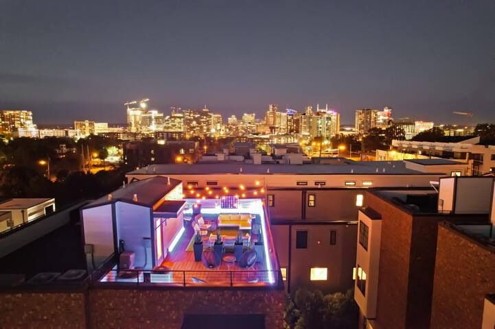 The Hub on 12th – Downtown Nashville!