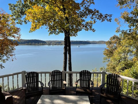 Incredible Views! 7 Beds/ 7 Baths, Lakefront