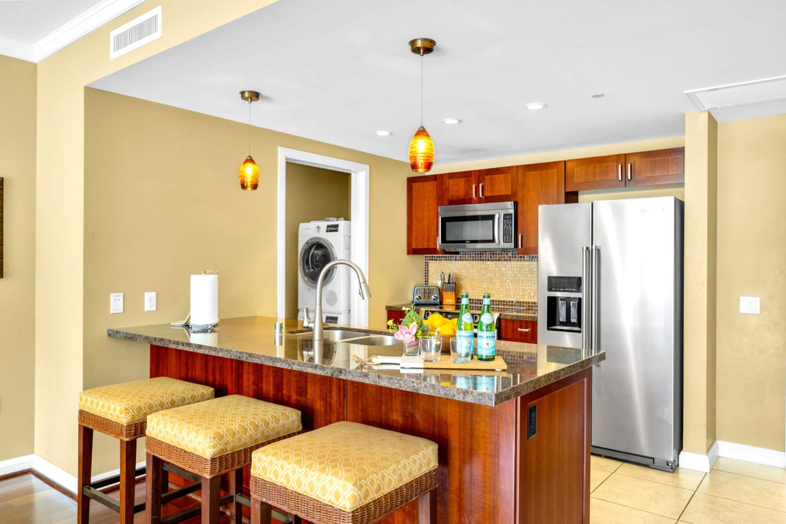 Condo in Lahaina · ★4.91 · 2 bedrooms · 4 beds · 2 baths - Image 6