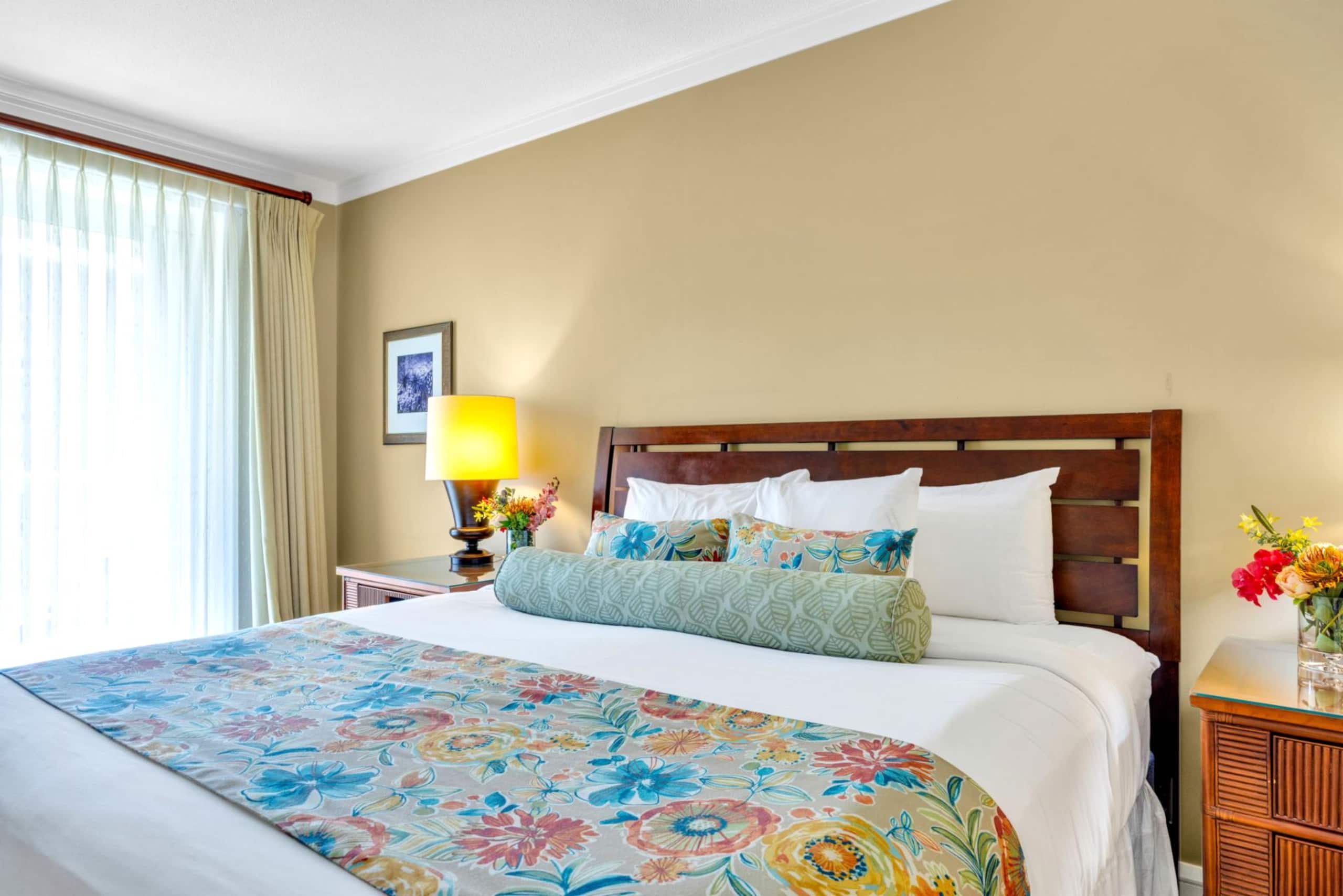 Condo in Lahaina · ★4.91 · 2 bedrooms · 4 beds · 2 baths - Image 26