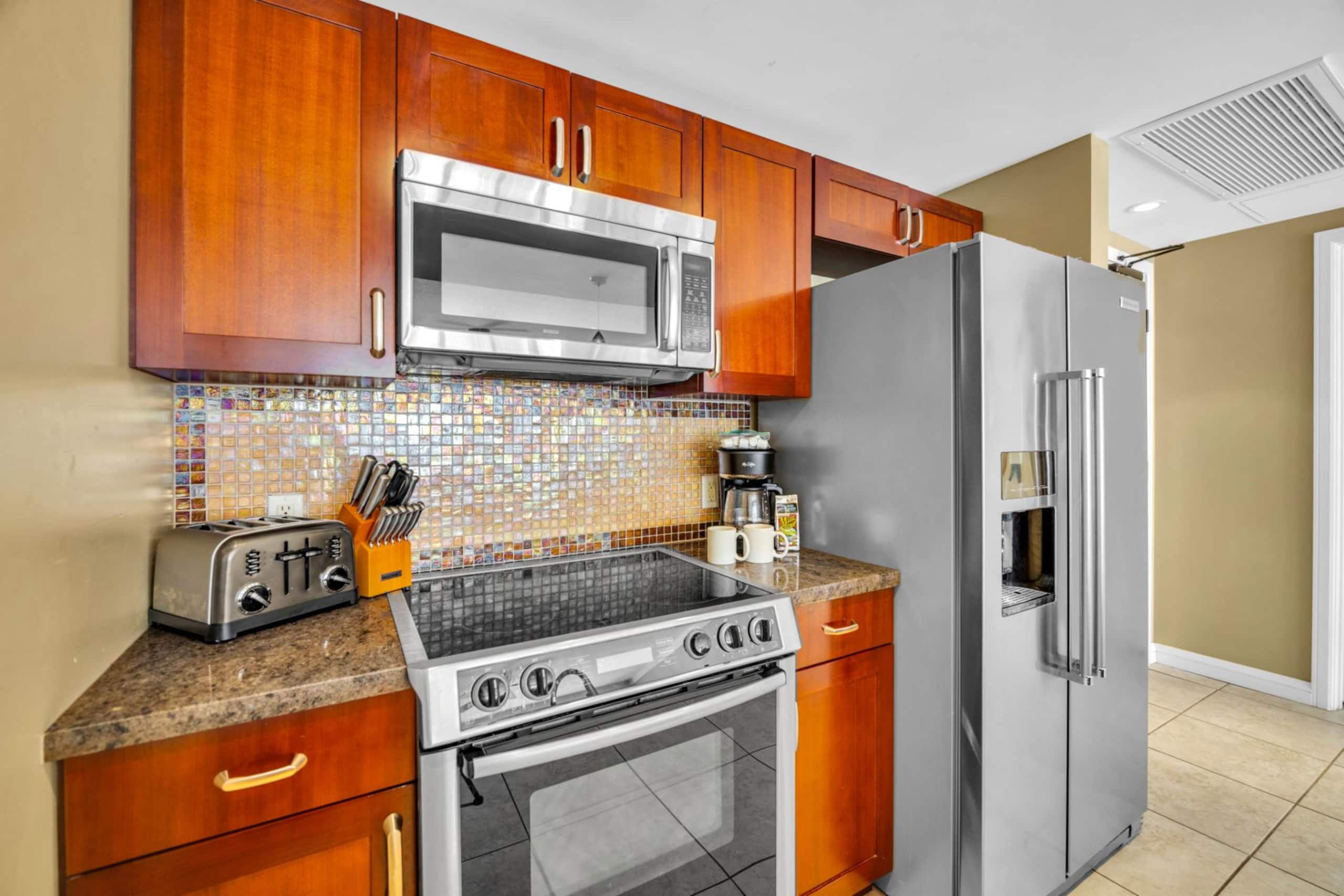 Condo in Lahaina · ★4.91 · 2 bedrooms · 4 beds · 2 baths - Image 19