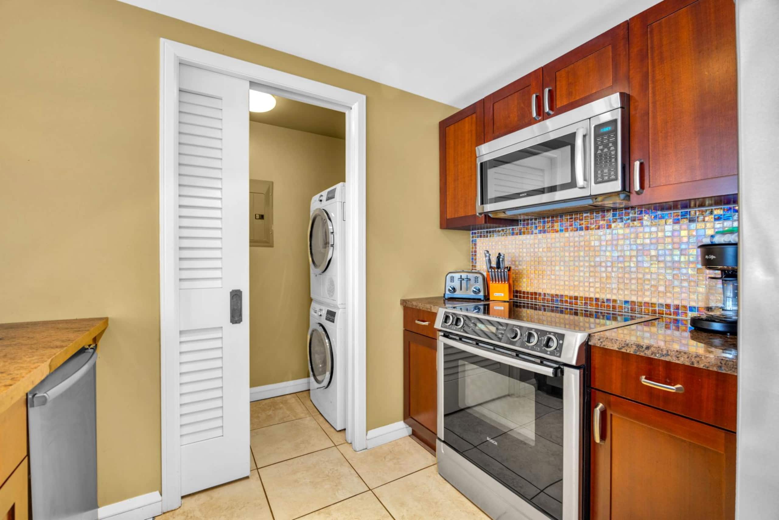 Condo in Lahaina · ★4.91 · 2 bedrooms · 4 beds · 2 baths - Image 20