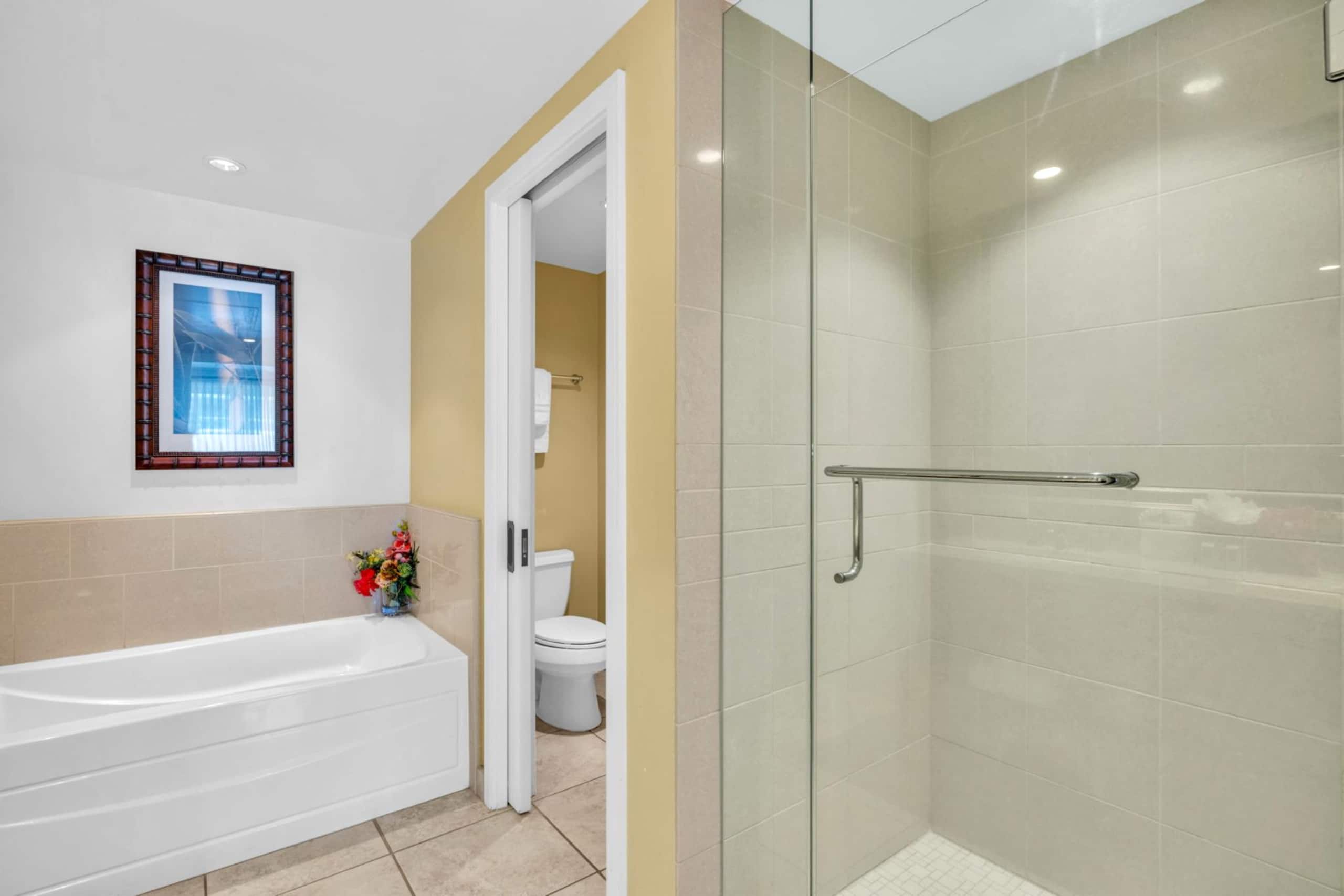 Condo in Lahaina · ★4.91 · 2 bedrooms · 4 beds · 2 baths - Image 31