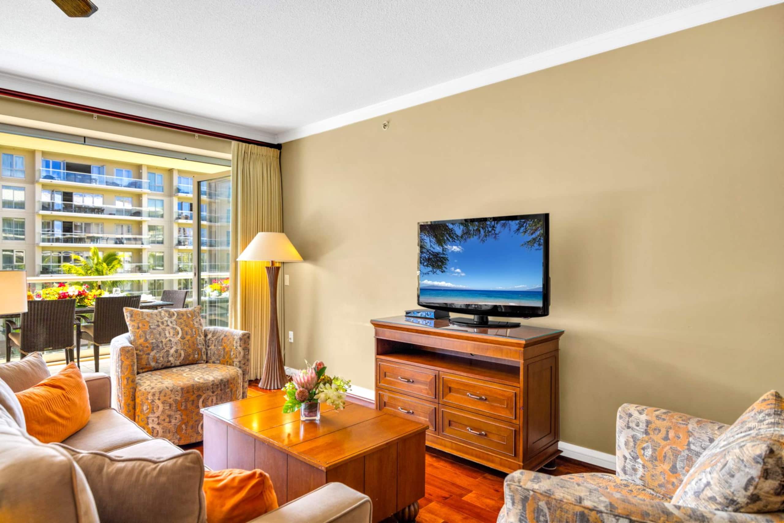 Condo in Lahaina · ★4.91 · 2 bedrooms · 4 beds · 2 baths - Image 13