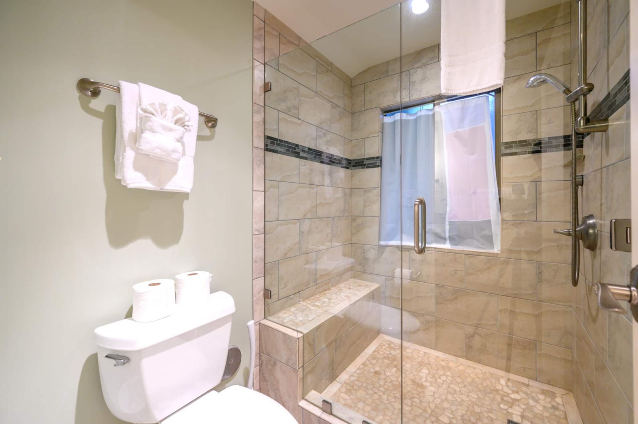 Condo in Lahaina · ★5.0 · 2 bedrooms · 2 beds · 2 baths - Image 16