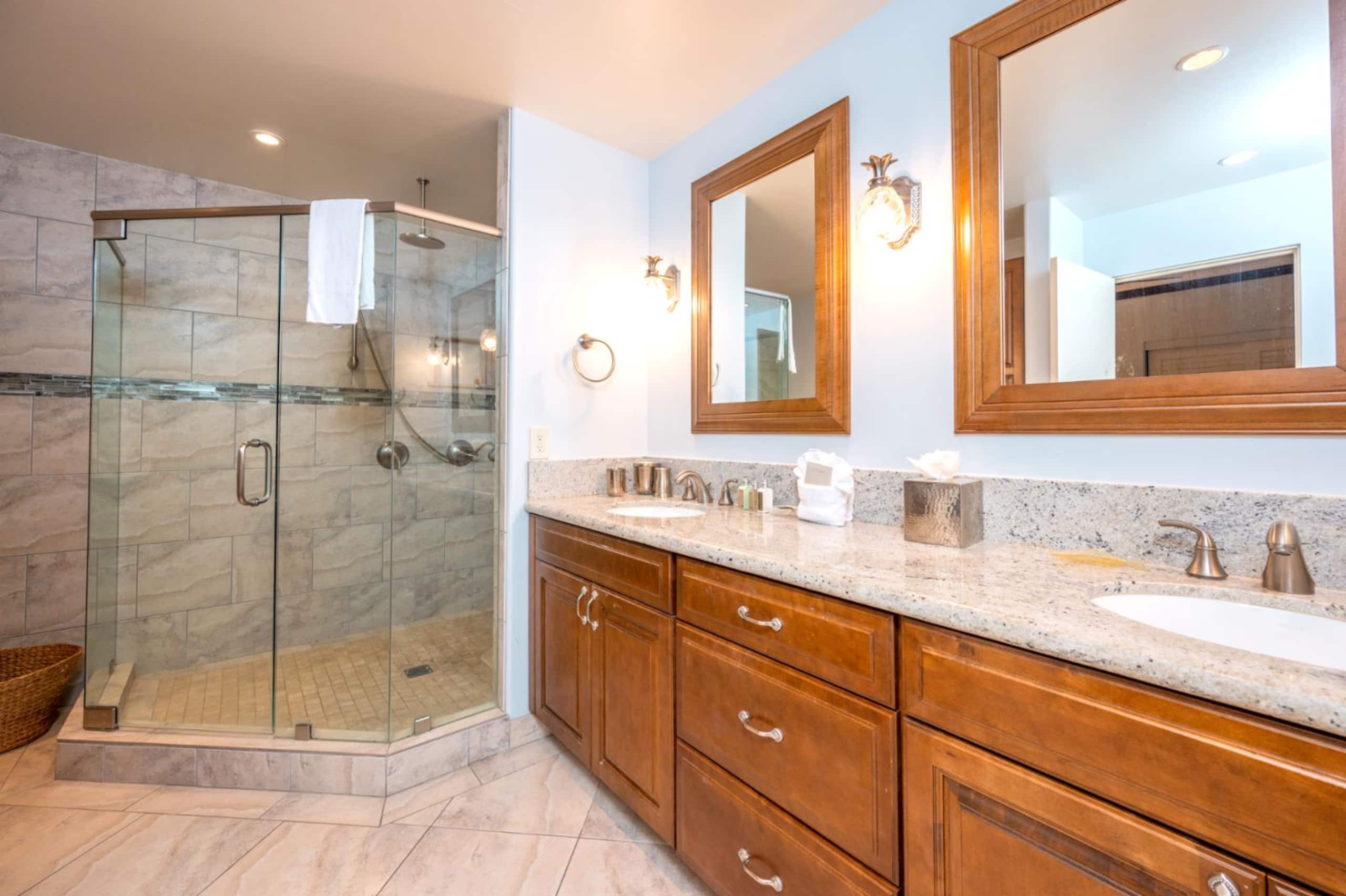 Condo in Lahaina · ★5.0 · 2 bedrooms · 2 beds · 2 baths - Image 13
