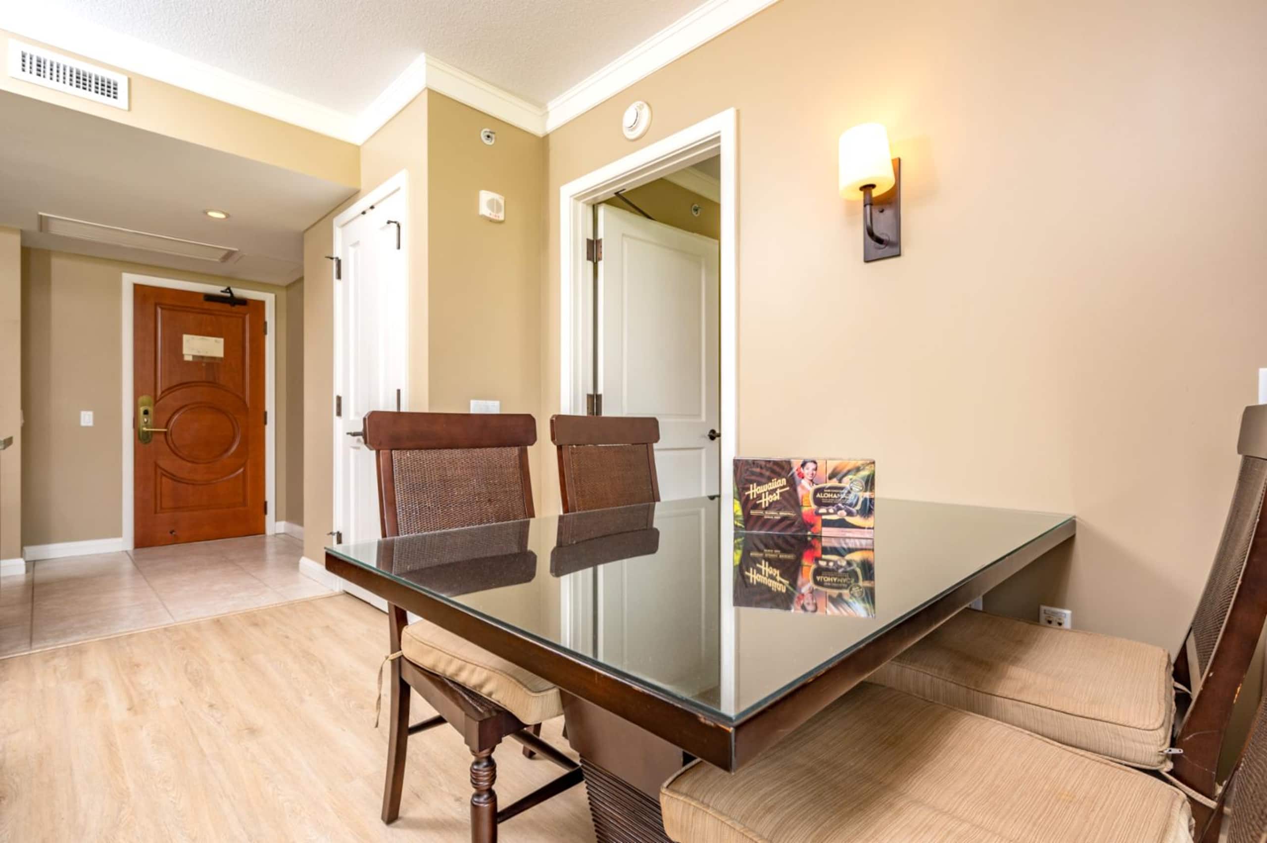 Condo in Lahaina · ★4.9 · 1 bedroom · 2 beds · 1 bath - Image 17