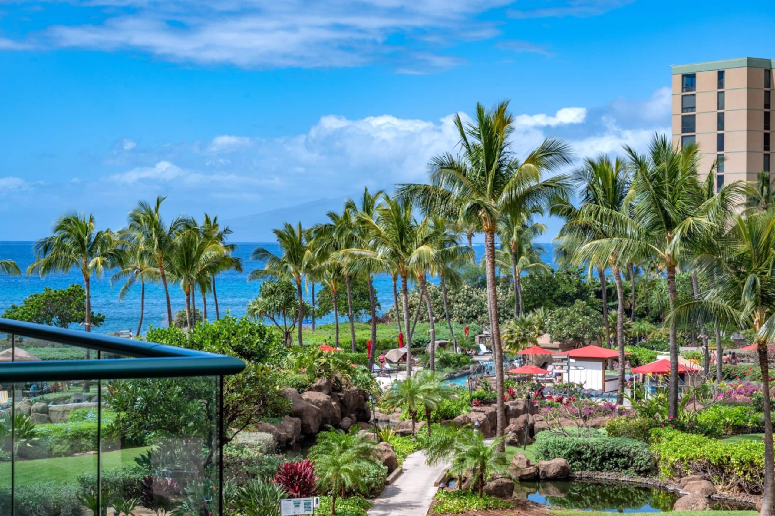 Condo in Lahaina · ★4.9 · 1 bedroom · 2 beds · 1 bath - Image 1