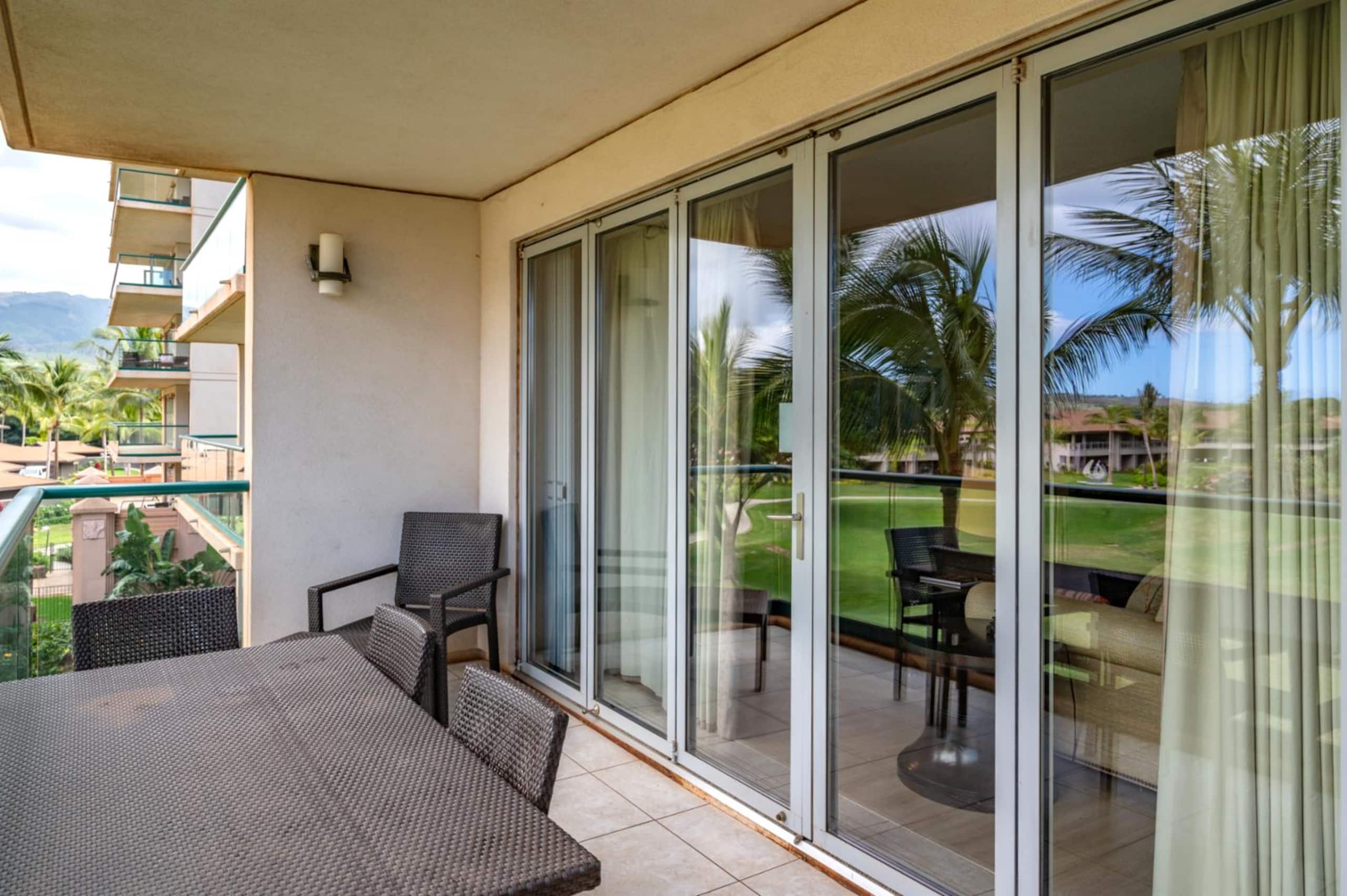 Condo in Lahaina · ★4.9 · 1 bedroom · 2 beds · 1 bath - Image 9
