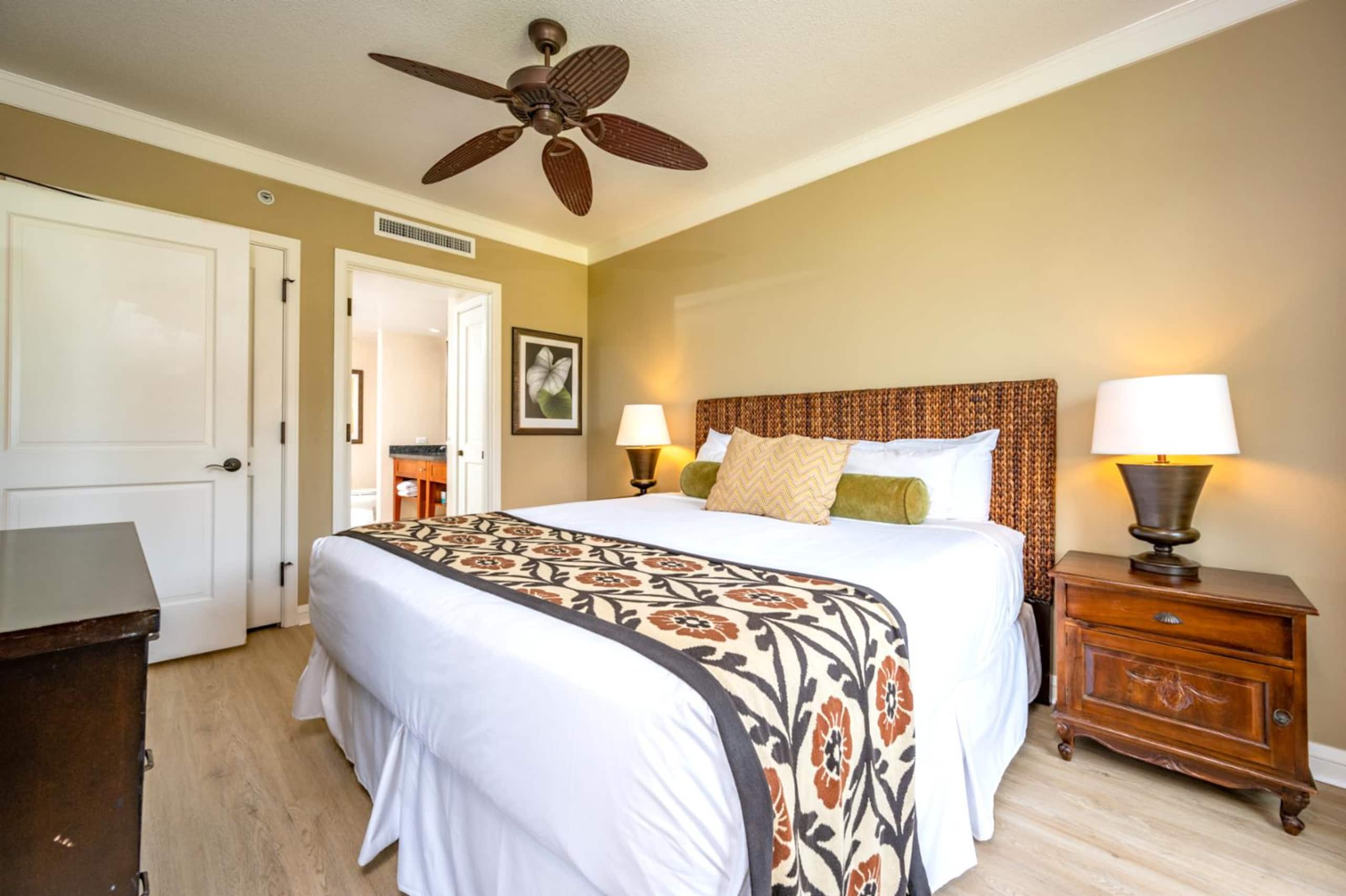 Condo in Lahaina · ★4.9 · 1 bedroom · 2 beds · 1 bath - Image 21
