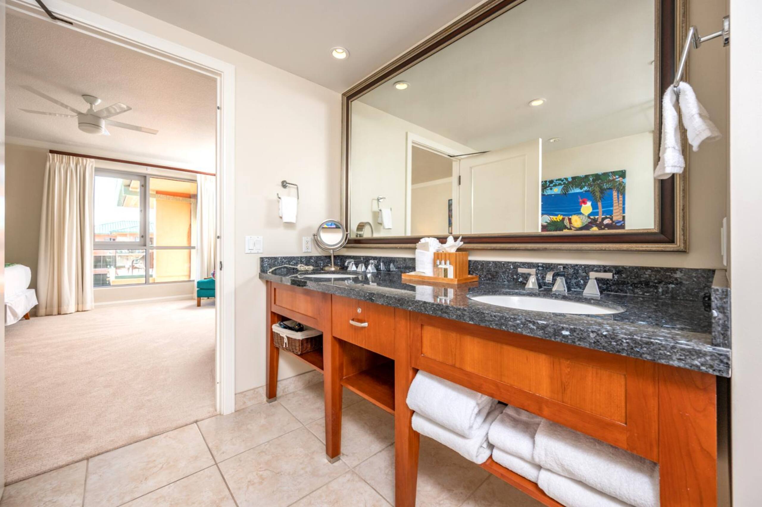 Condo in Lahaina · ★5.0 · 2 bedrooms · 3 beds · 2 baths - Image 26