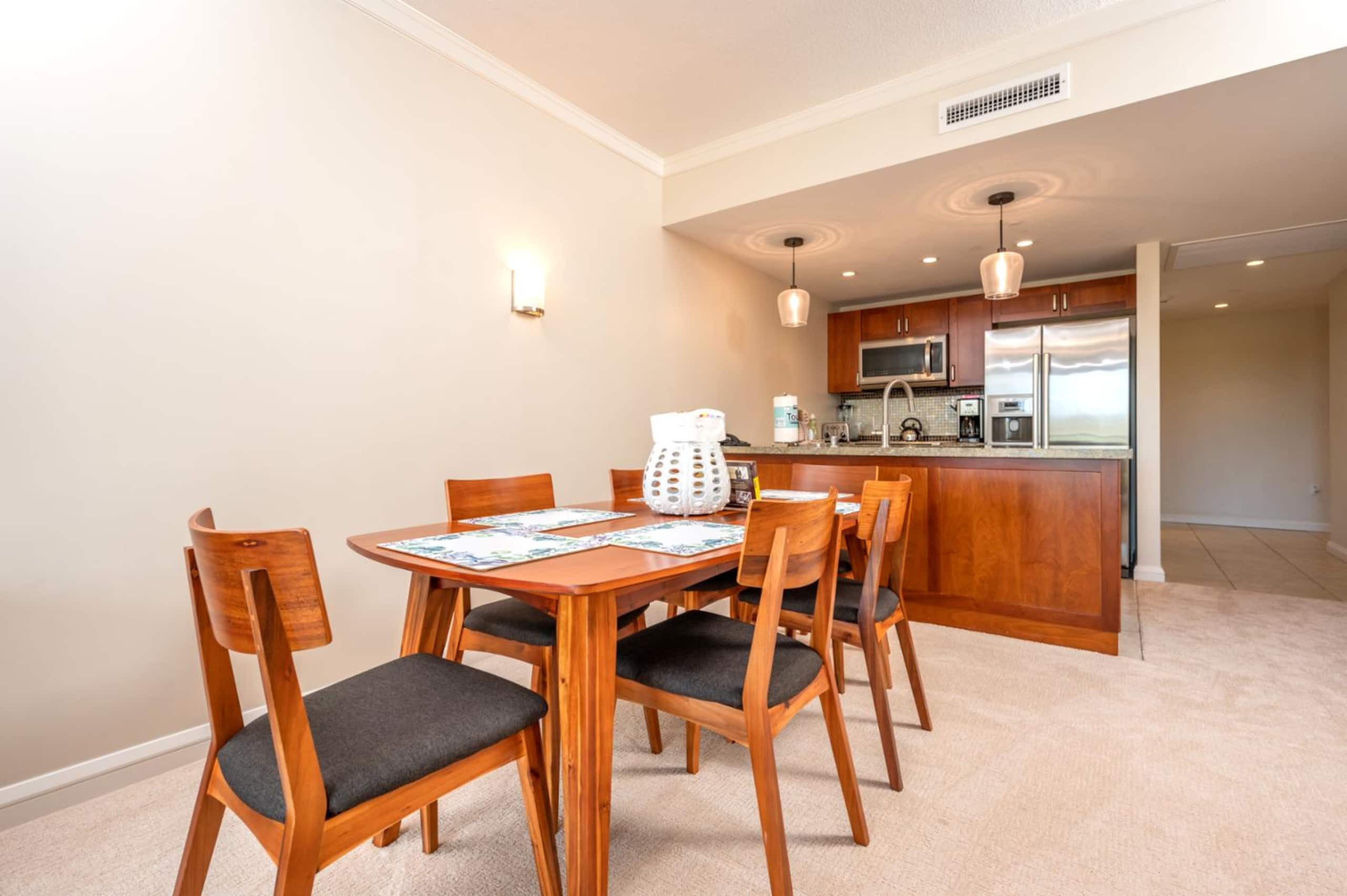 Condo in Lahaina · ★5.0 · 2 bedrooms · 3 beds · 2 baths - Image 21