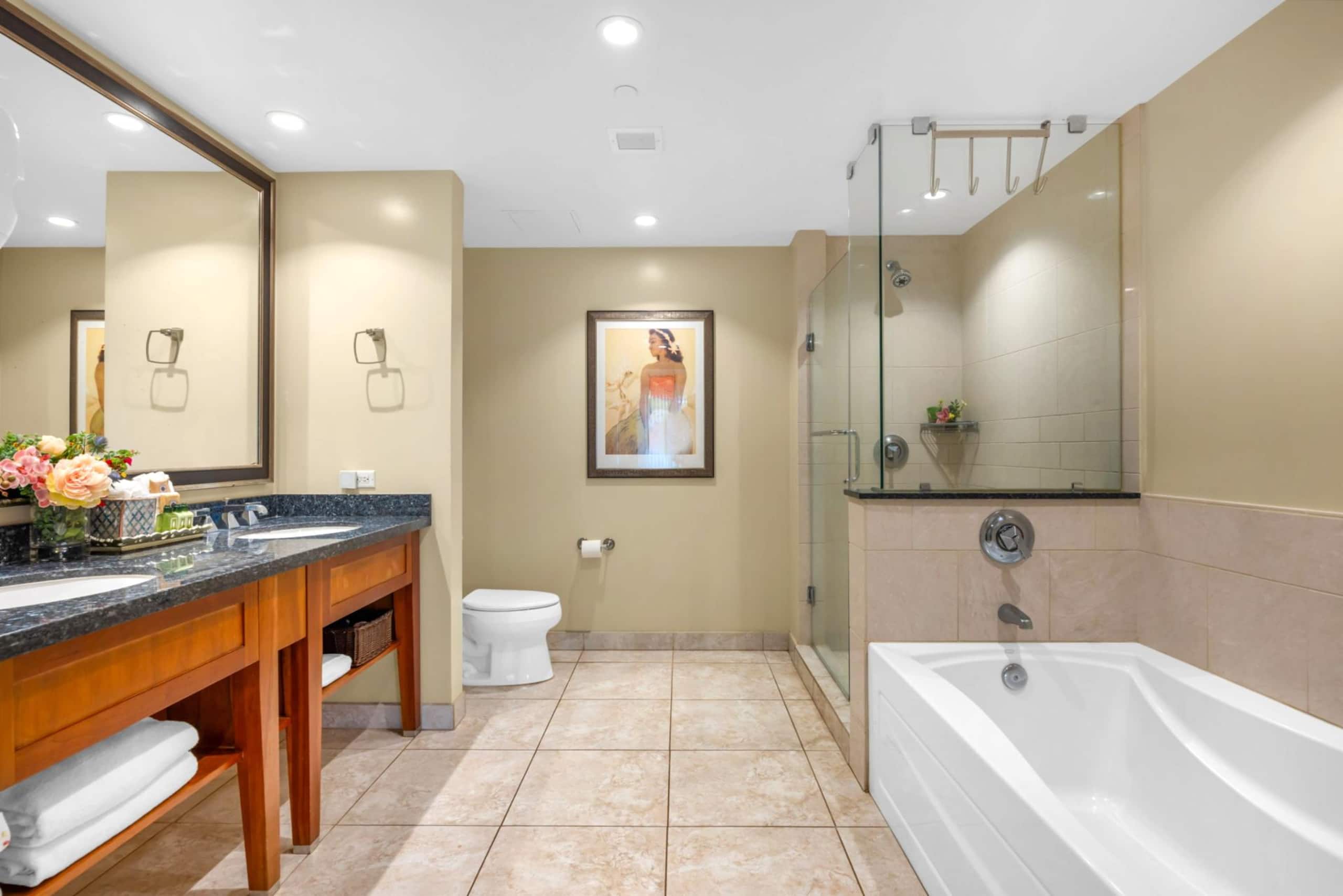 Condo in Lahaina · ★4.8 · 2 bedrooms · 3 beds · 1 bath - Image 32