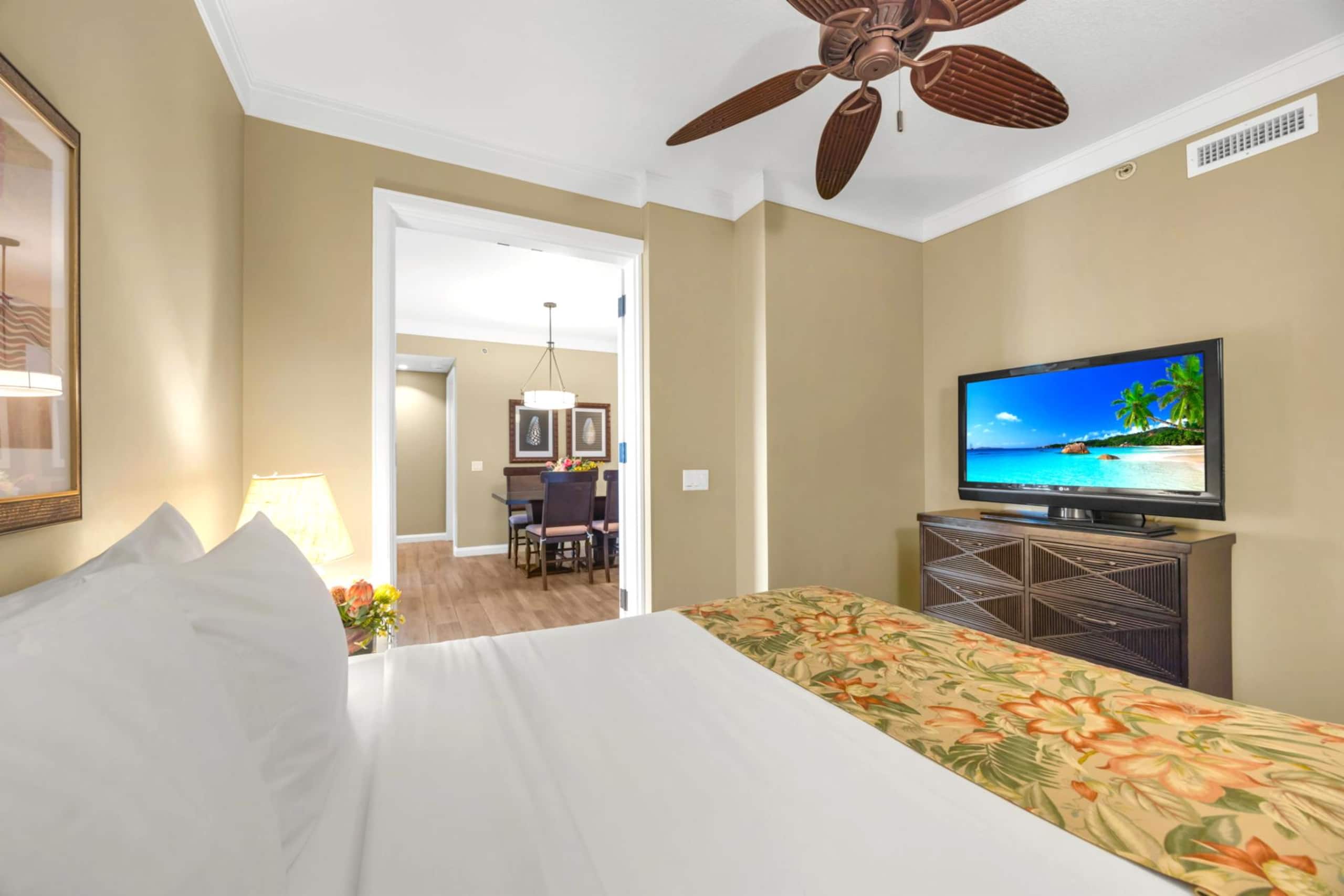 Condo in Lahaina · ★4.8 · 2 bedrooms · 3 beds · 1 bath - Image 37