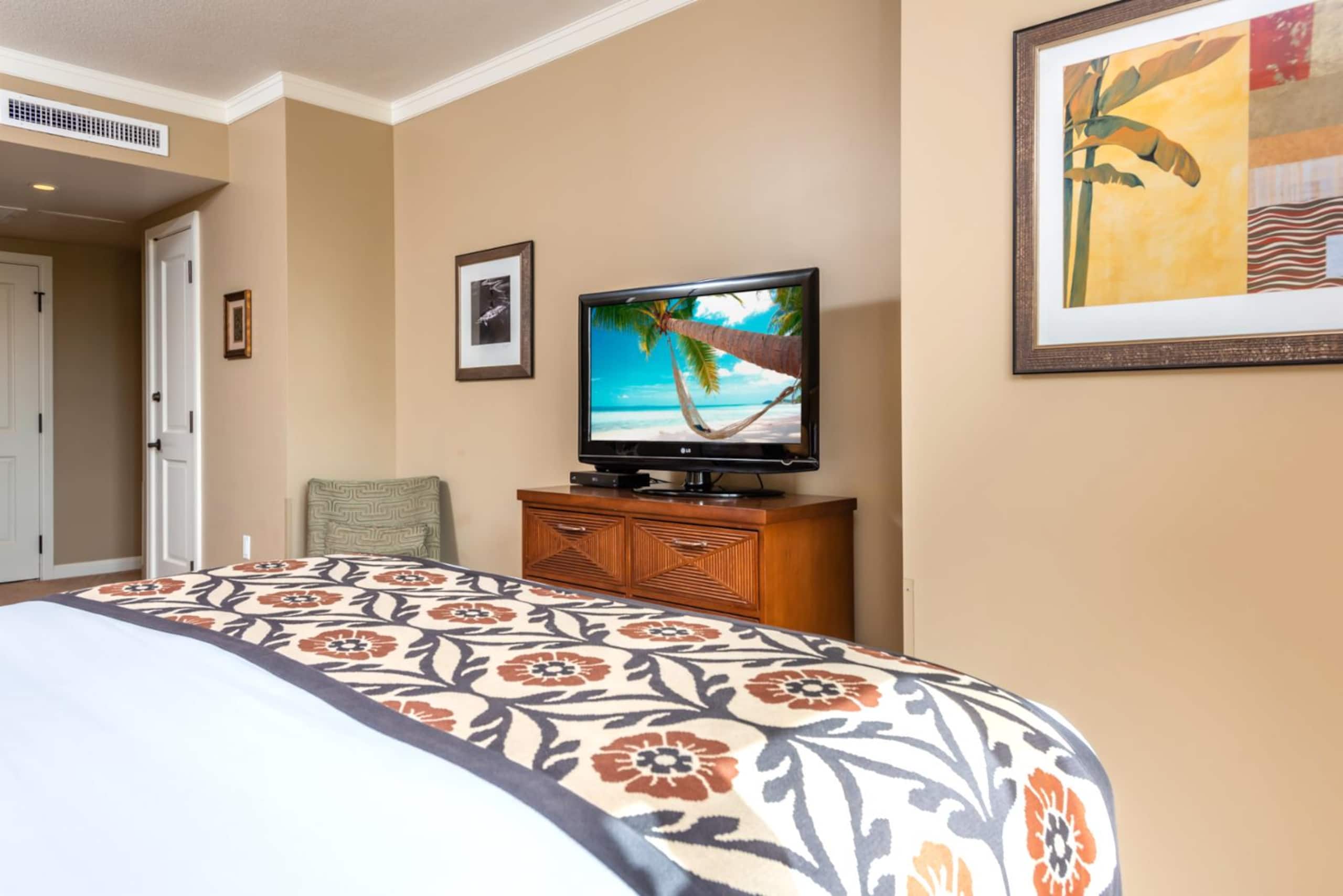 Condo in Lahaina · ★4.88 · 2 bedrooms · 3 beds · 2 baths - Image 38