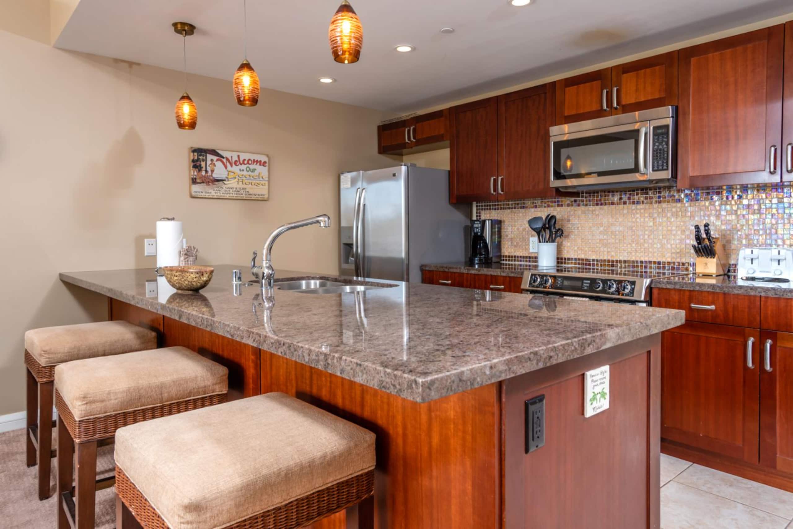 Condo in Lahaina · ★4.88 · 2 bedrooms · 3 beds · 2 baths - Image 27