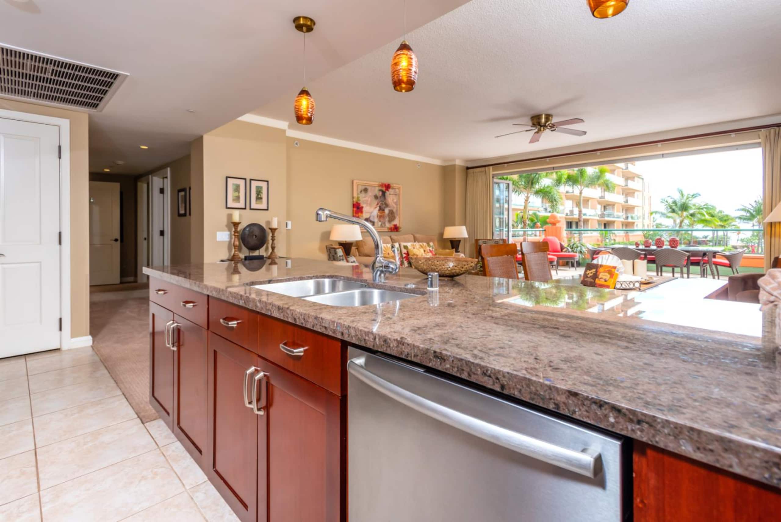 Condo in Lahaina · ★4.88 · 2 bedrooms · 3 beds · 2 baths - Image 30