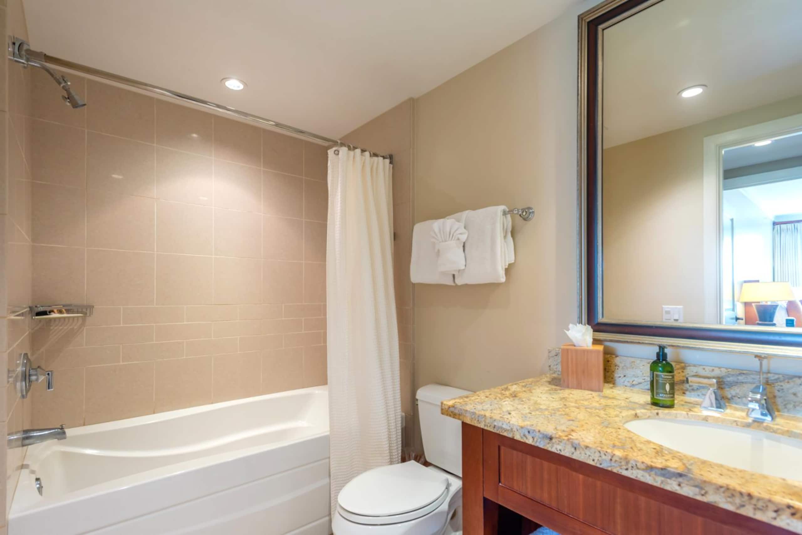 Condo in Lahaina · ★4.88 · 2 bedrooms · 3 beds · 2 baths - Image 41