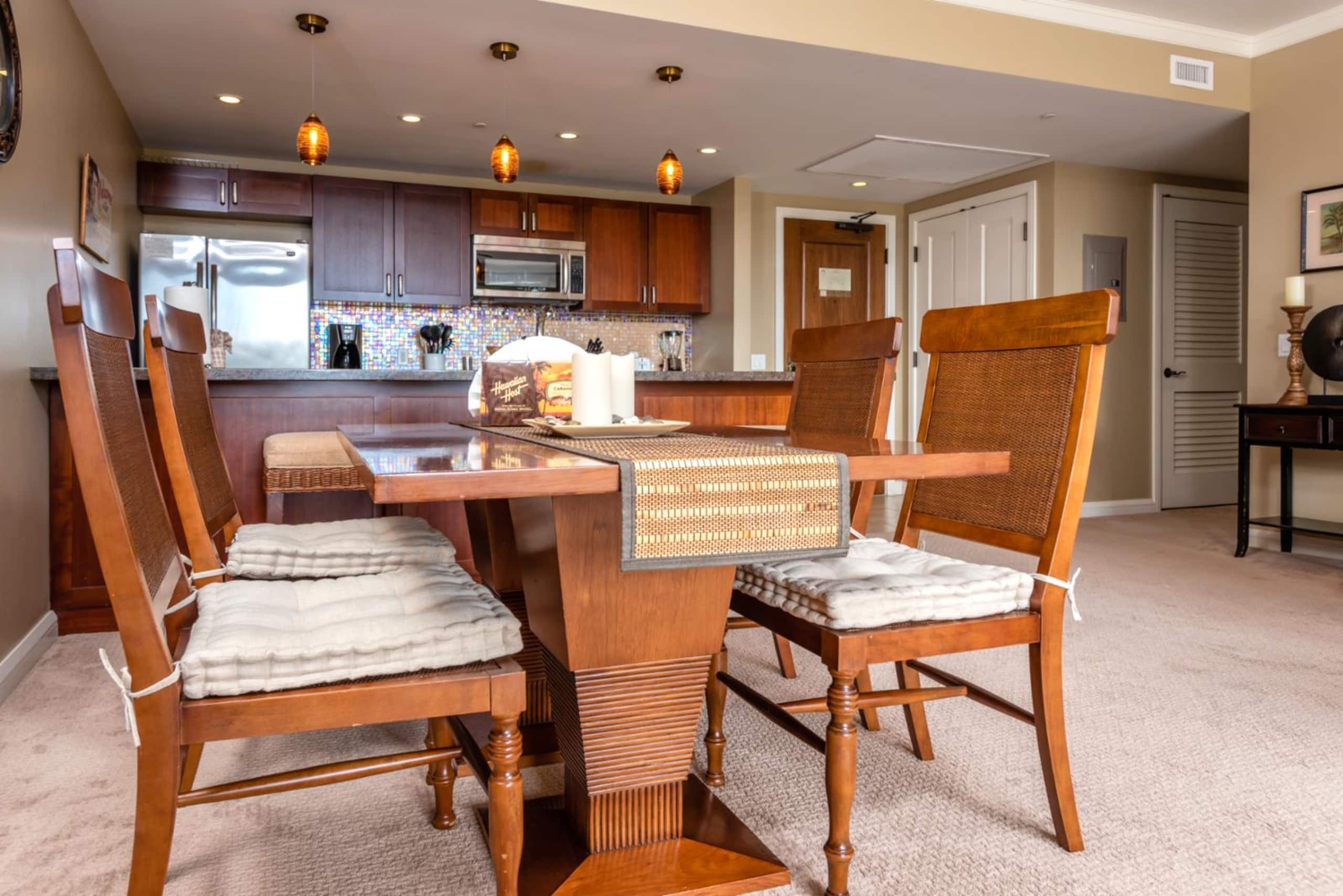 Condo in Lahaina · ★4.88 · 2 bedrooms · 3 beds · 2 baths - Image 26