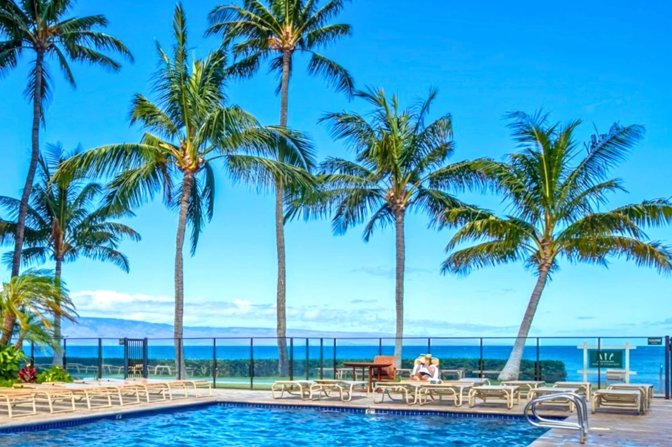 Condo in Lahaina · ★4.86 · 2 bedrooms · 3 beds · 2 baths - Image 2