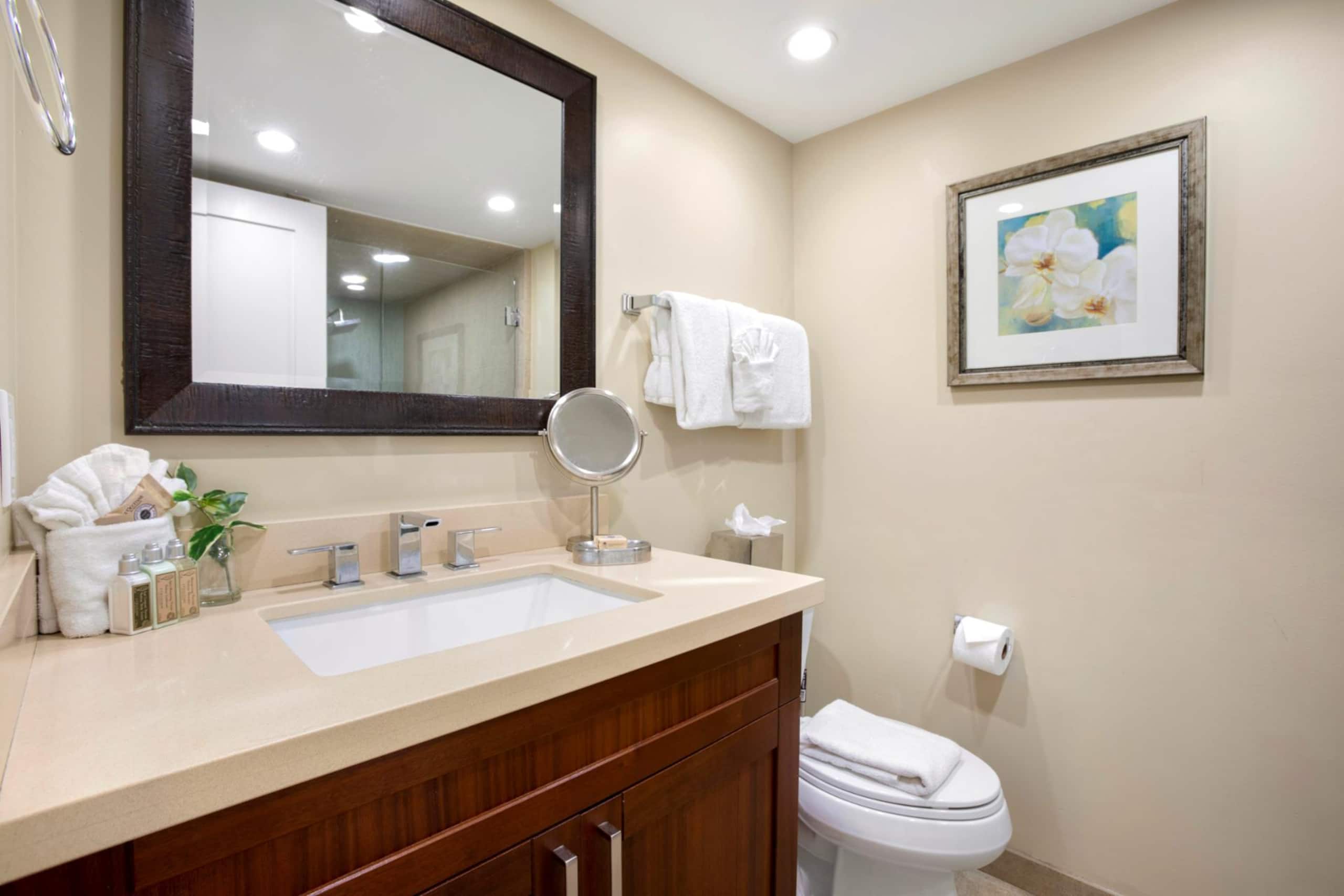 Condo in Lahaina · ★4.86 · 2 bedrooms · 3 beds · 2 baths - Image 40