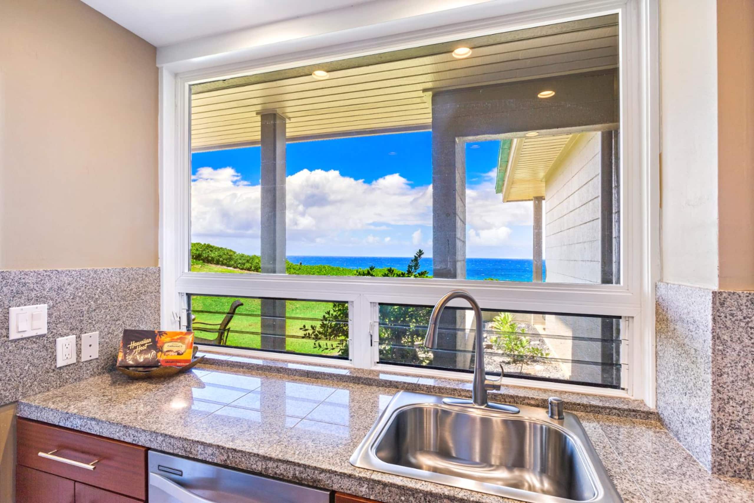 Condo in Lahaina · ★4.75 · 1 bedroom · 2 beds · 1 bath - Image 25