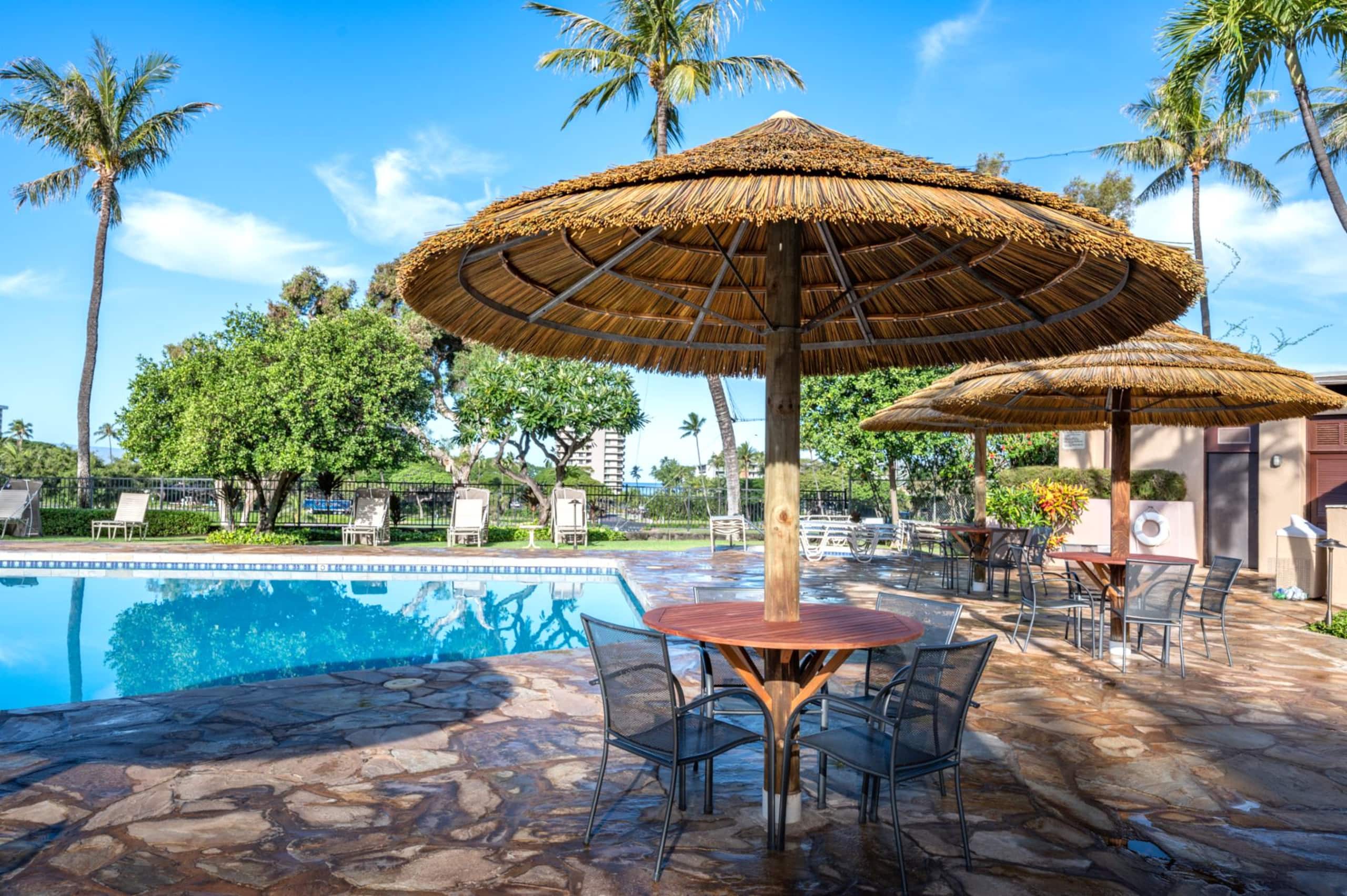 Condo in Lahaina · ★4.57 · 2 bedrooms · 3 beds · 2 baths - Image 6