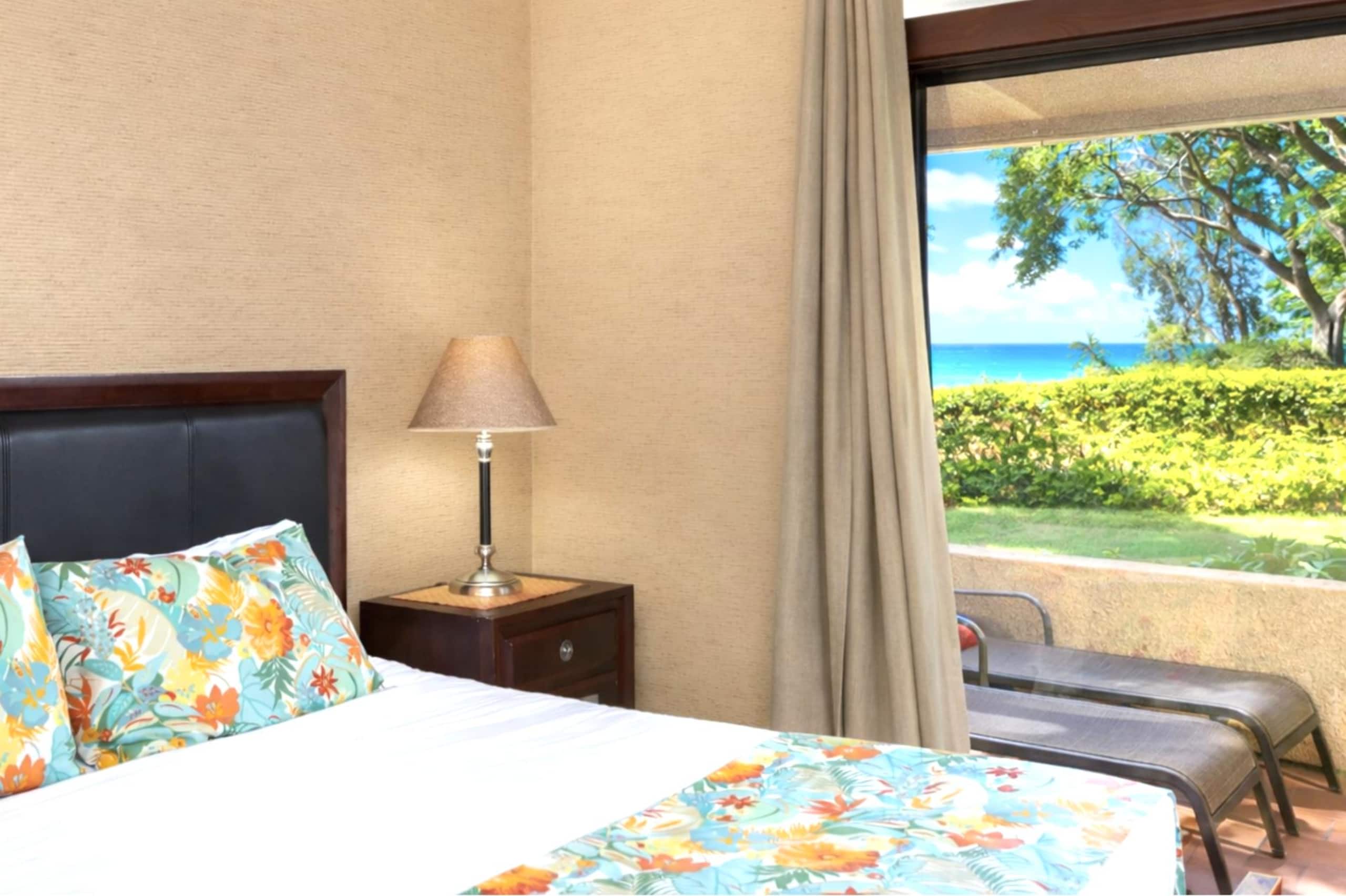 Condo in Lahaina · ★4.57 · 2 bedrooms · 3 beds · 2 baths - Image 30