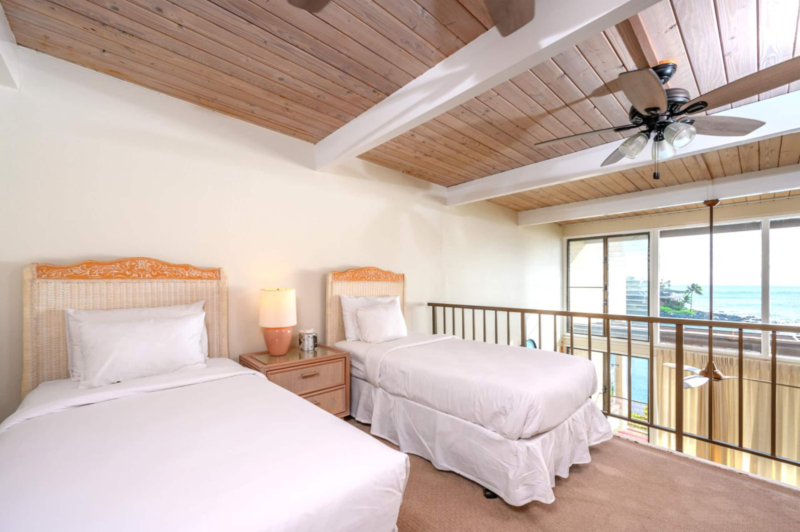 Condo in Lahaina · ★4.86 · 2 bedrooms · 4 beds · 2 baths - Image 31