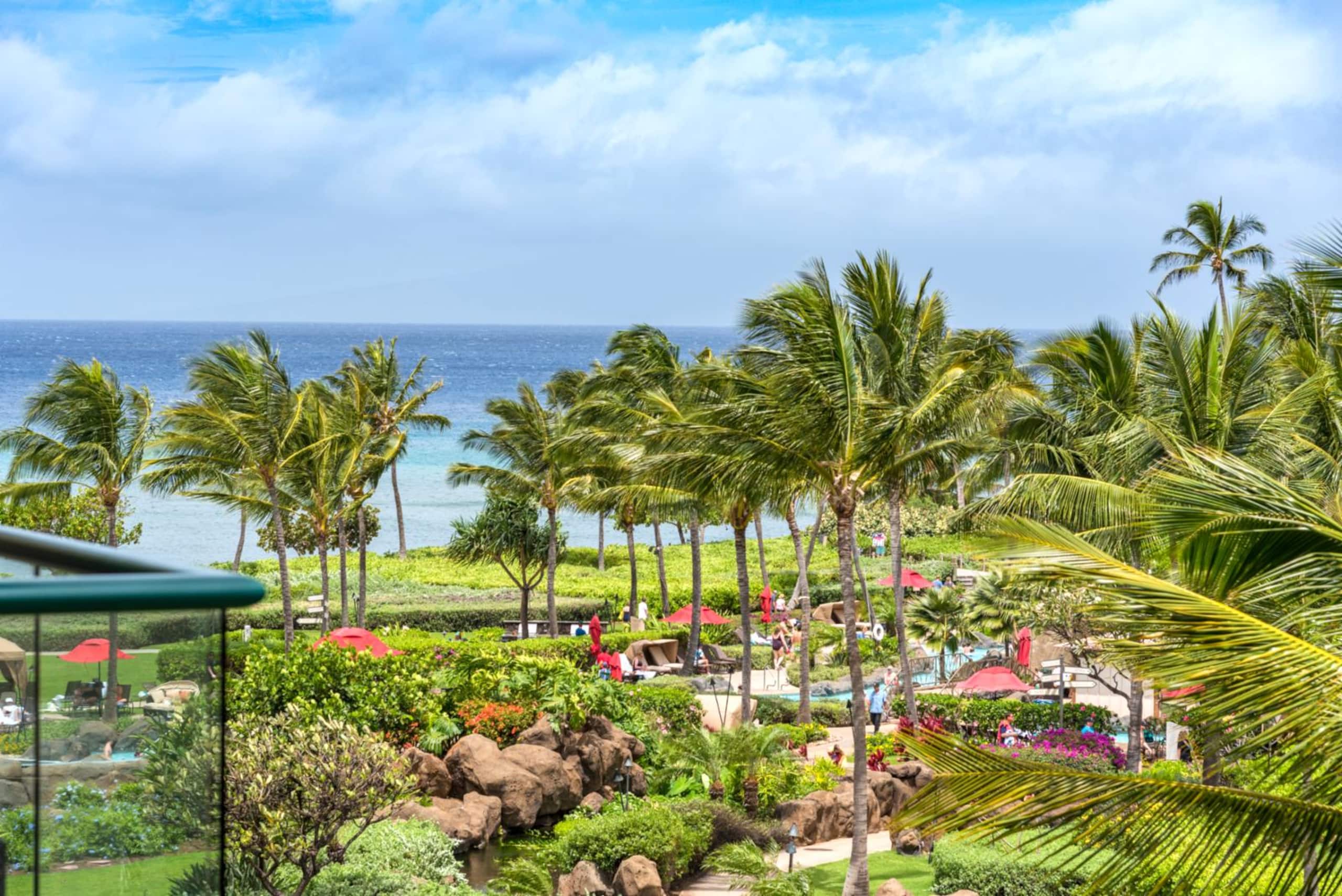 Condo in Lahaina · ★4.83 · 2 bedrooms · 3 beds · 1 bath - Image 25