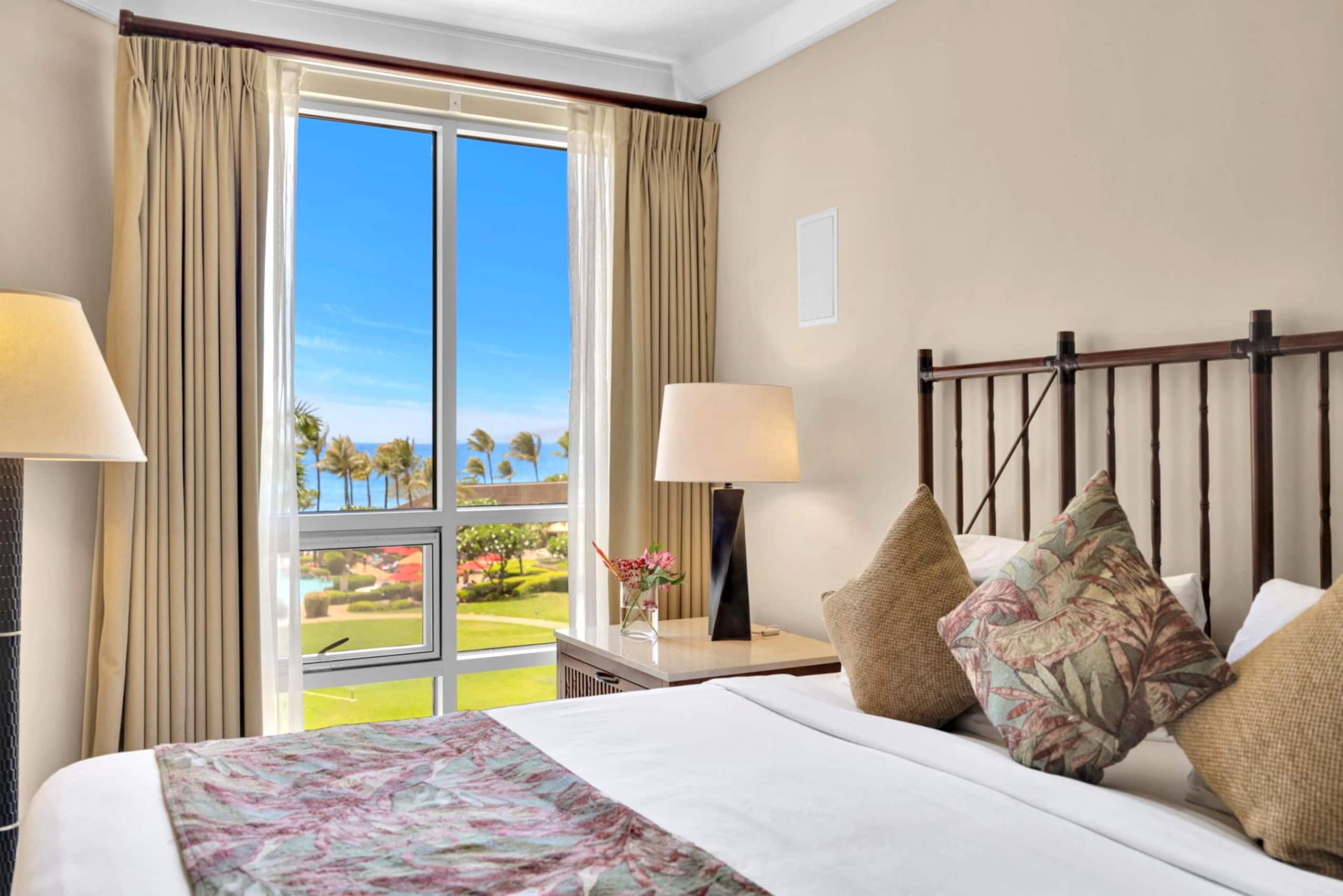 Condo in Lahaina · ★5.0 · 3 bedrooms · 4 beds · 3 baths - Image 20