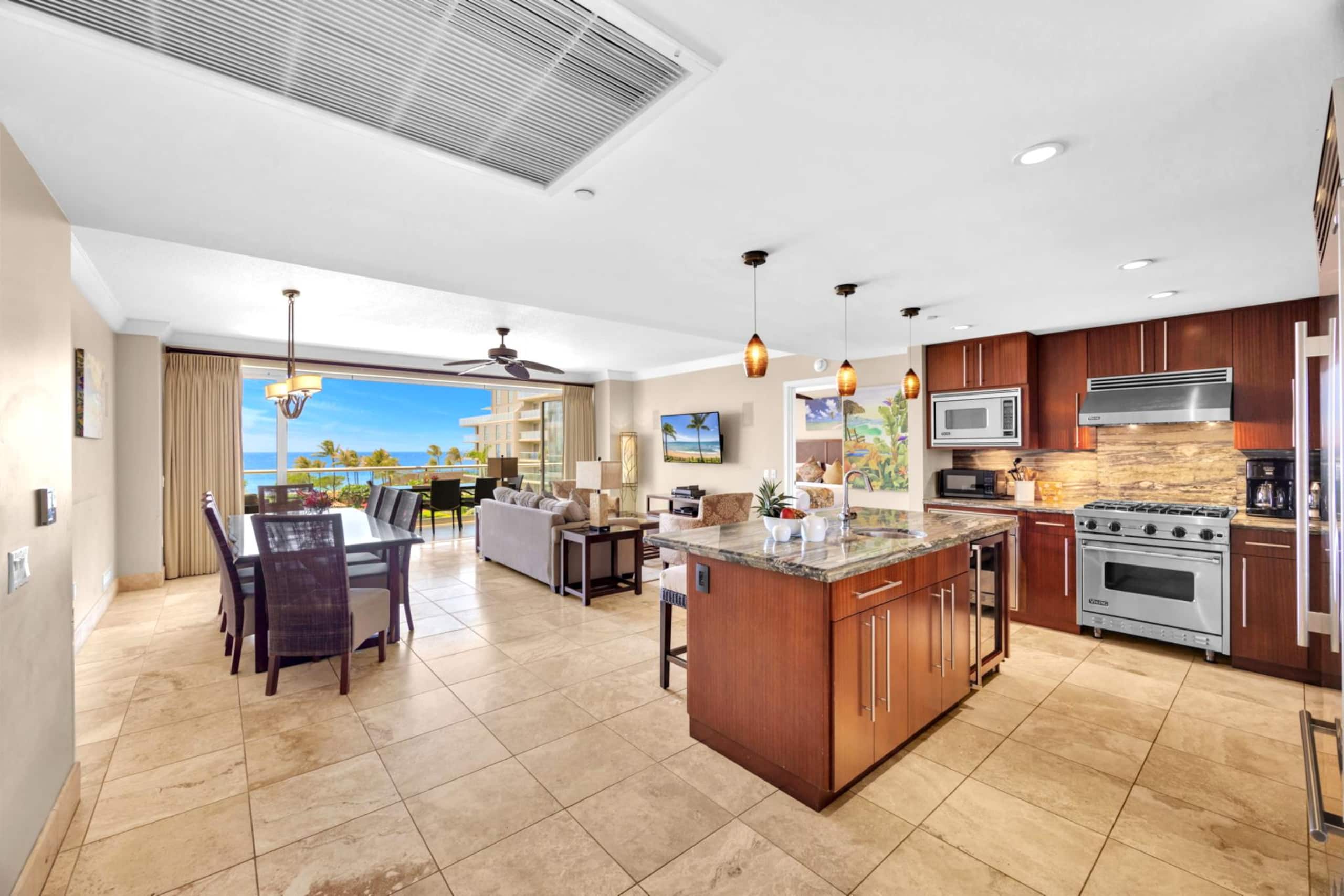Condo in Lahaina · ★5.0 · 3 bedrooms · 4 beds · 3 baths - Image 6