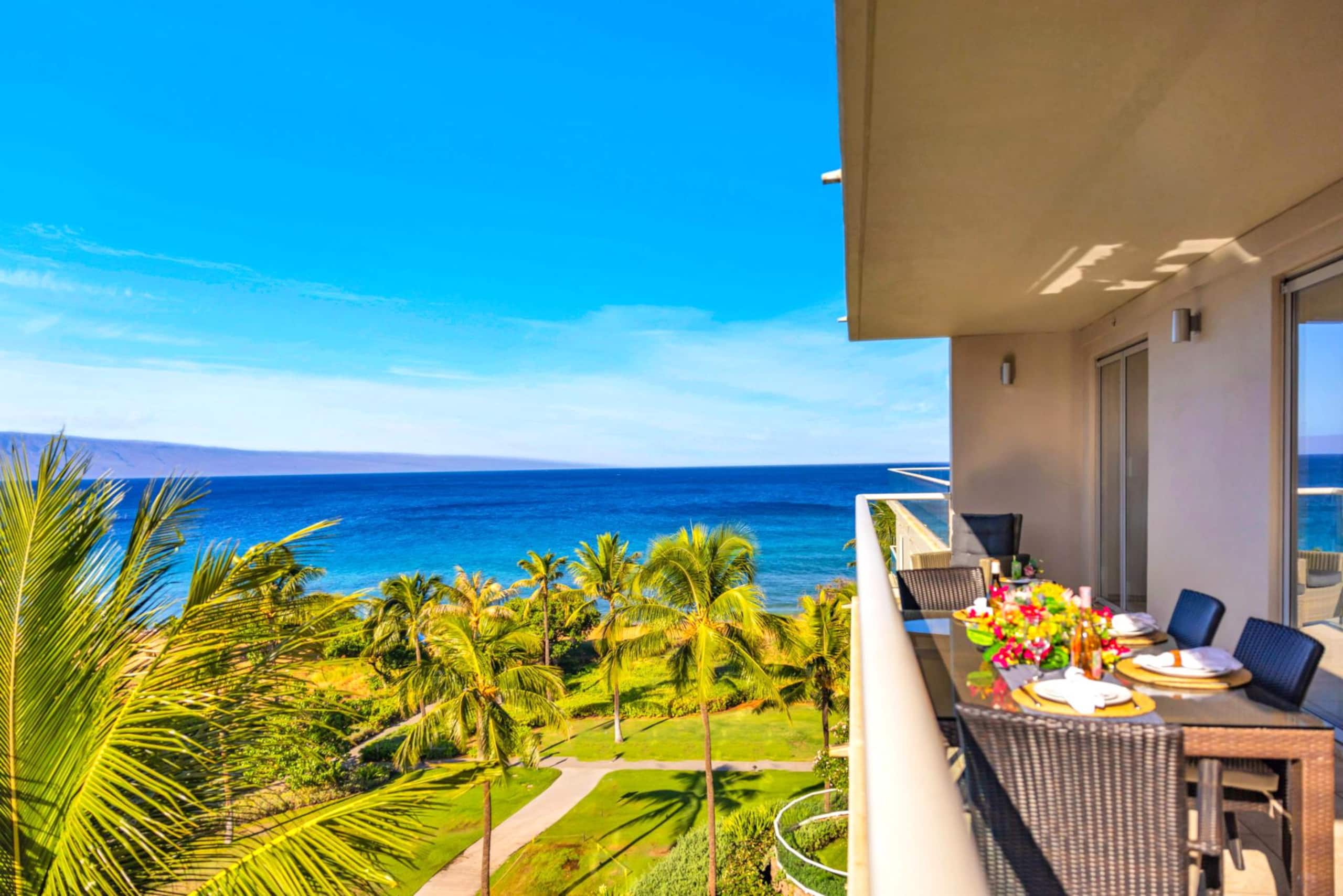 Condo in Lahaina · ★4.82 · 3 bedrooms · 5 beds · 3 baths - Image 4