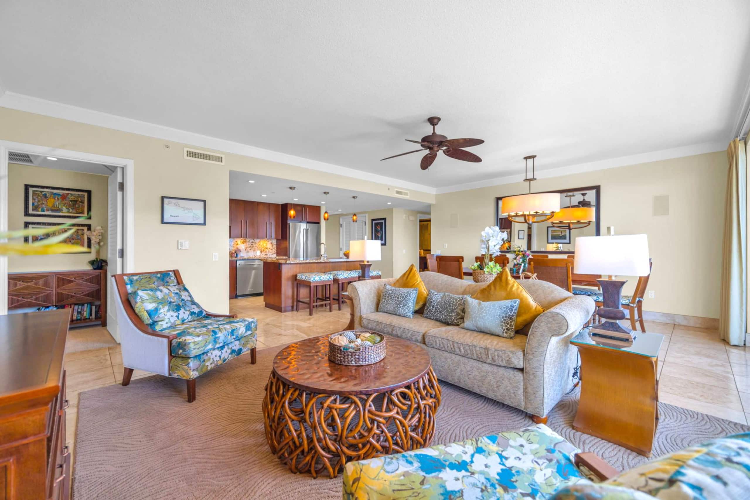 Condo in Lahaina · ★4.82 · 3 bedrooms · 5 beds · 3 baths - Image 13