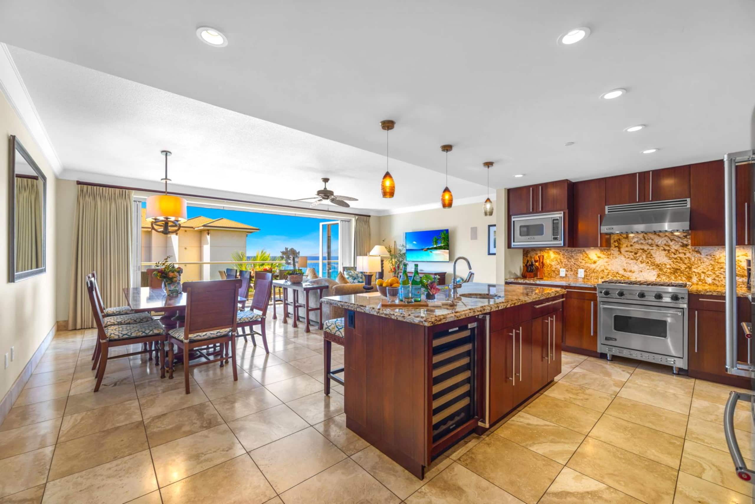 Condo in Lahaina · ★4.82 · 3 bedrooms · 5 beds · 3 baths - Image 26