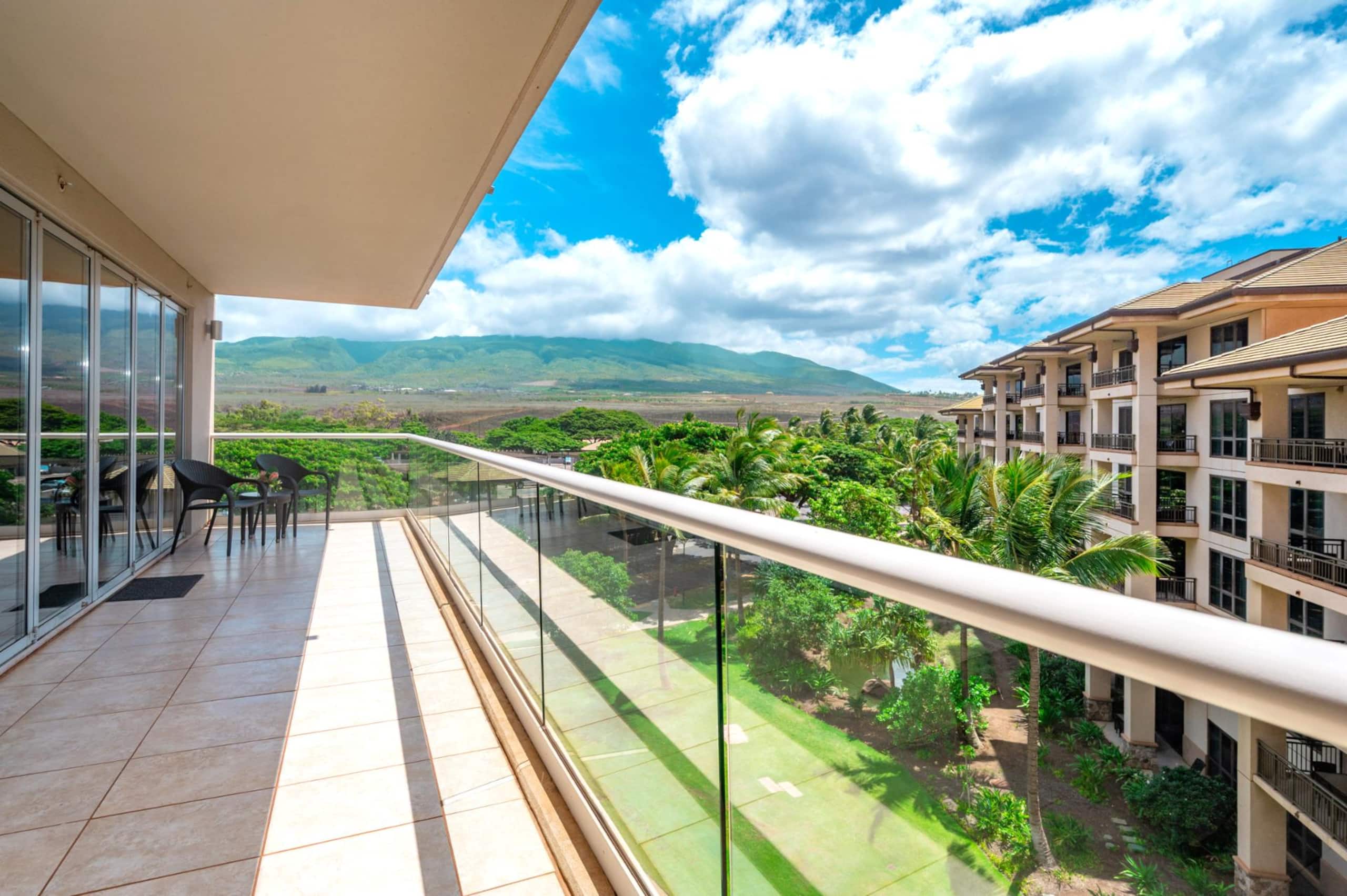 Condo in Lahaina · ★4.6 · 2 bedrooms · 3 beds · 2 baths - Image 25