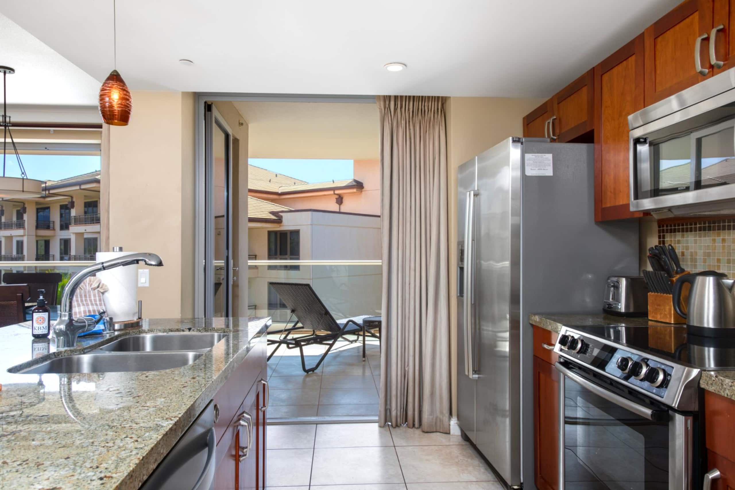 Condo in Lahaina · ★4.6 · 2 bedrooms · 3 beds · 2 baths - Image 65